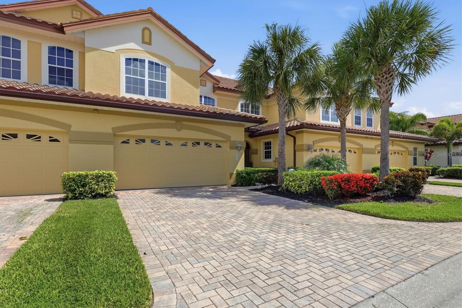 Townhouse at 8434 MIRAMAR WAY, LAKEWOOD RANCH, photo 2 of 35