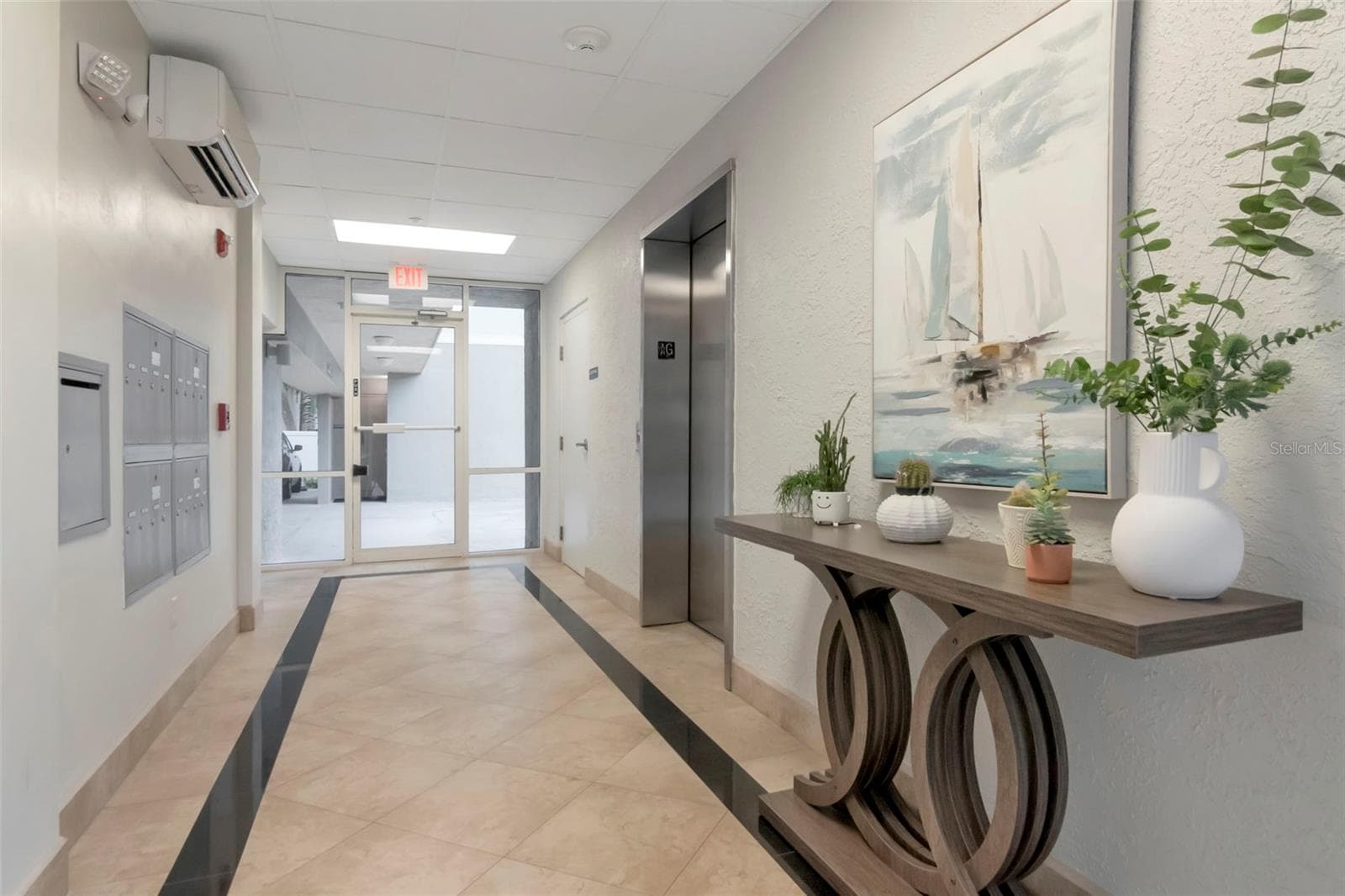 Lobby - 2 15TH AVE #303, INDIAN ROCKS BEACH