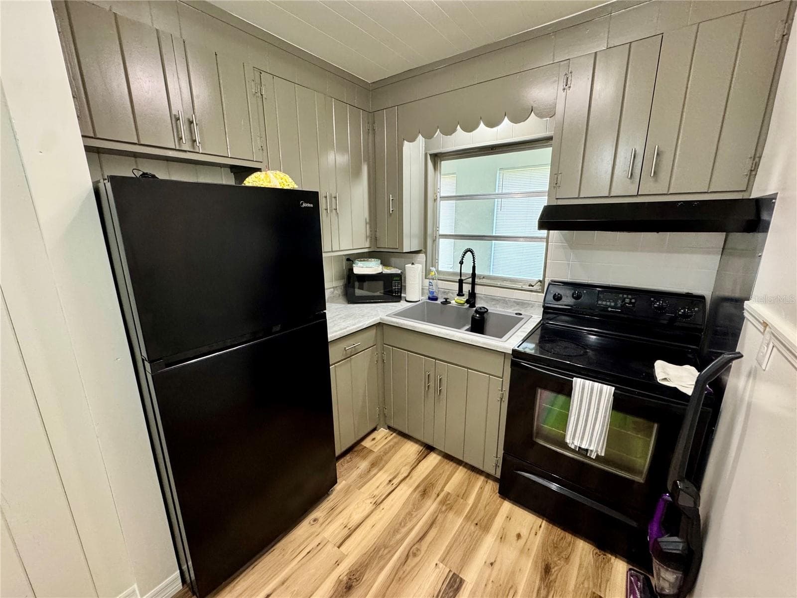 Kitchen - 12100 CAPILLA LN, NORTH PORT
