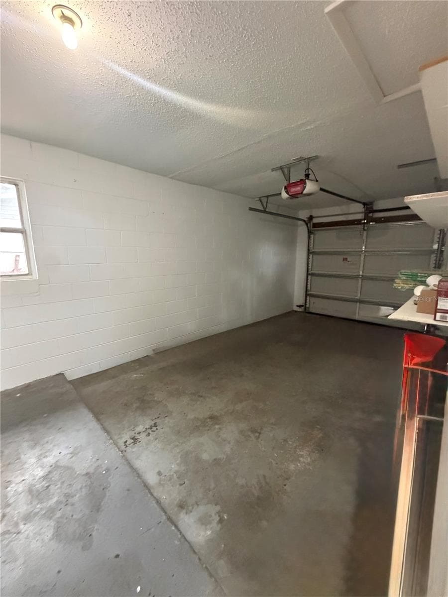 1 car garage - 464 NEW MEADOWS CT, OCOEE