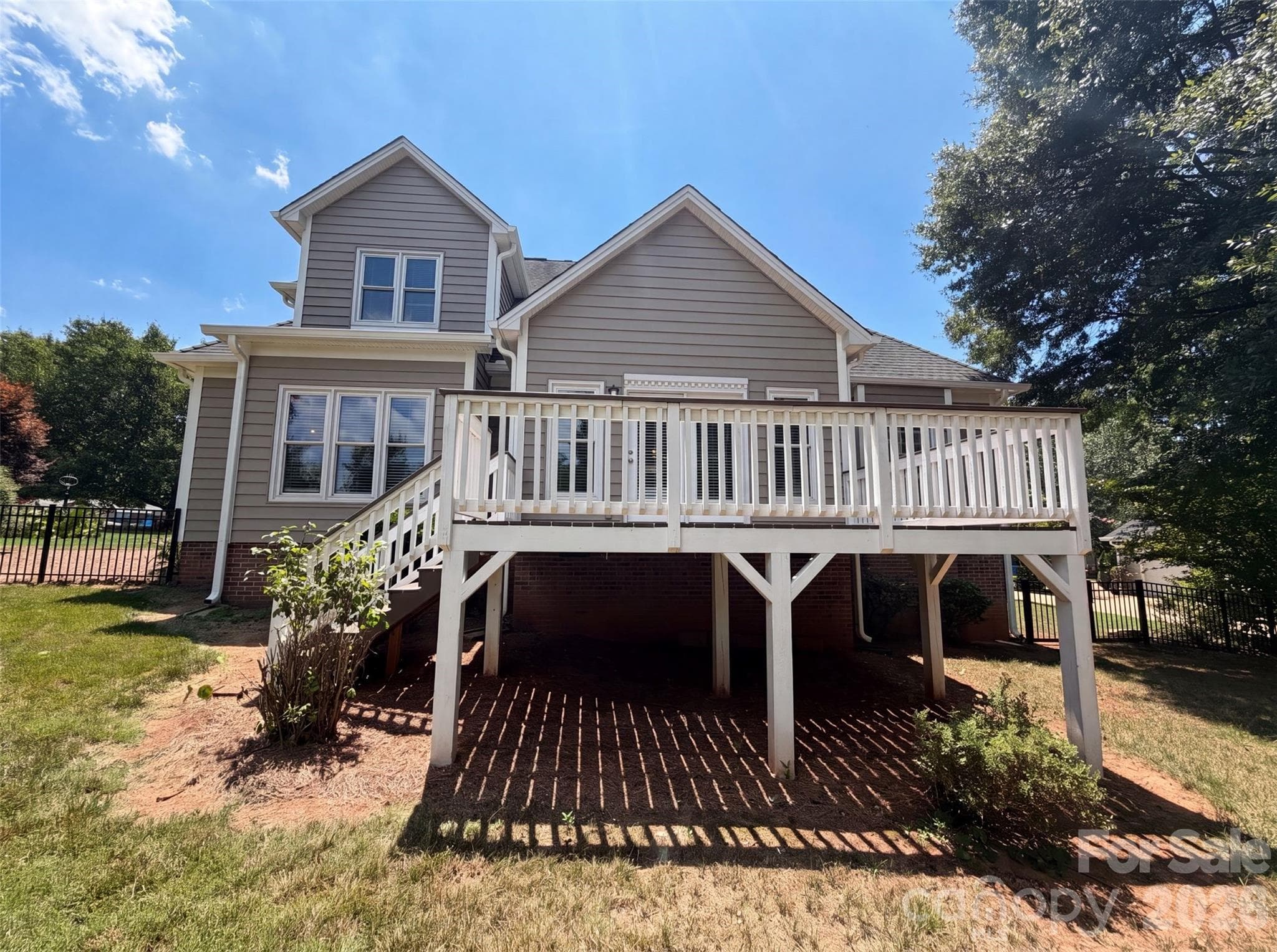 Single Family Residence at 212 Timberlane Drive, Belmont, photo 5 of 21