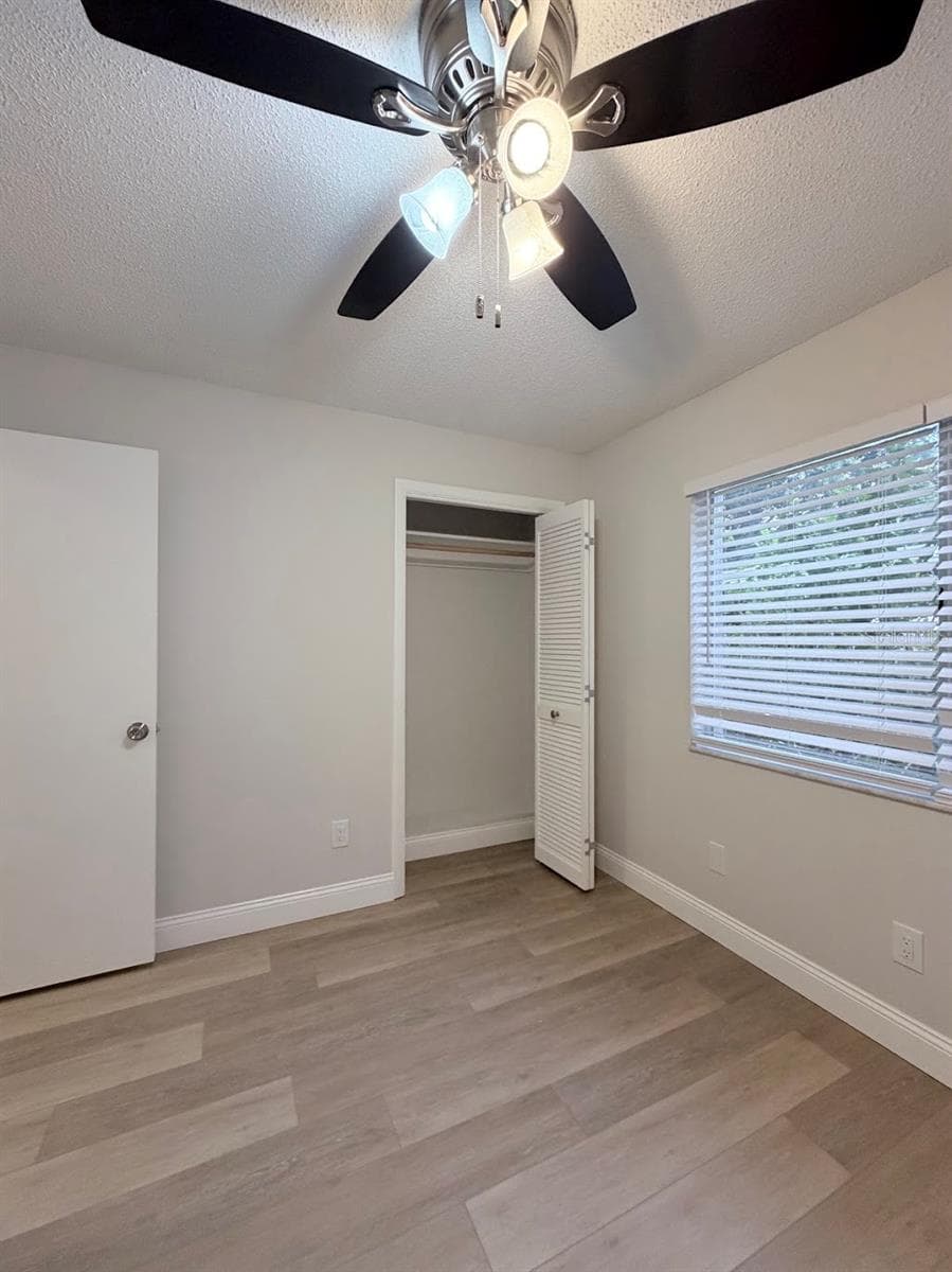 Condominium at 12406 EAGLESWOOD DR #B, HUDSON, photo 15 of 25