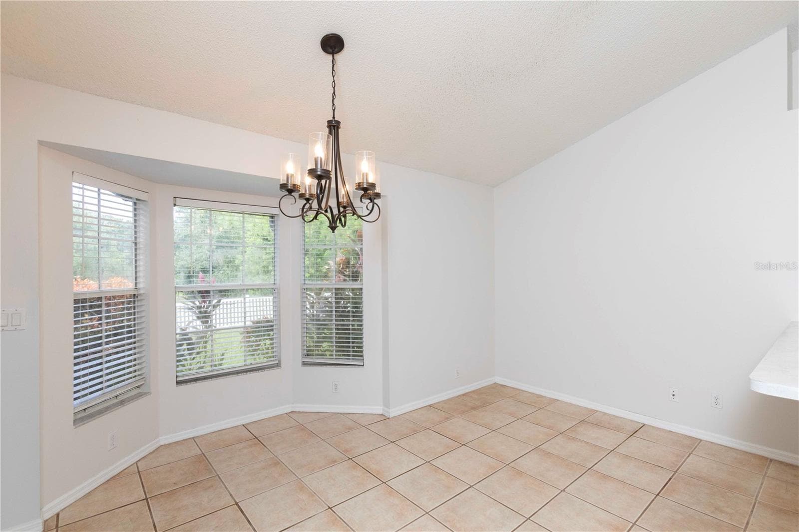 Single Family Residence at 7201 FORESTEDGE CT, NEW PORT RICHEY, photo 9 of 39
