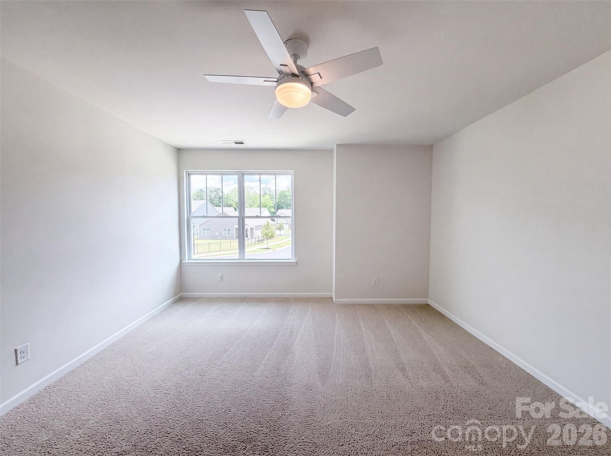 Single Family Residence at 115 Spring Hall Drive, Troutman, photo 12 of 16