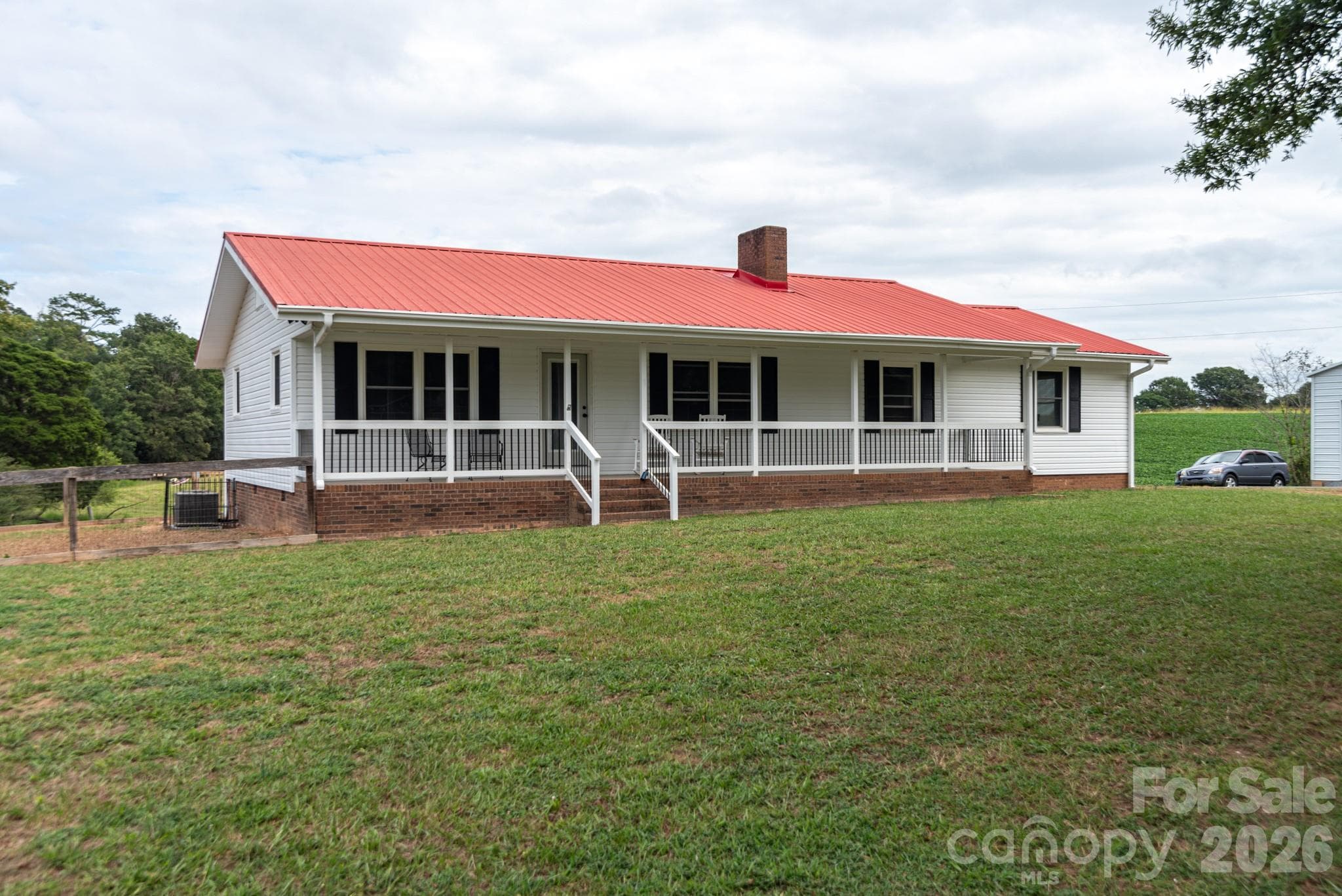 4505 E Highway 218 Highway