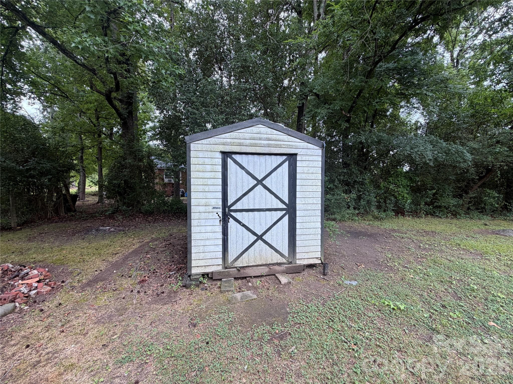 Single Family Residence at 609 Clarinda Street, Rock Hill, photo 6 of 6