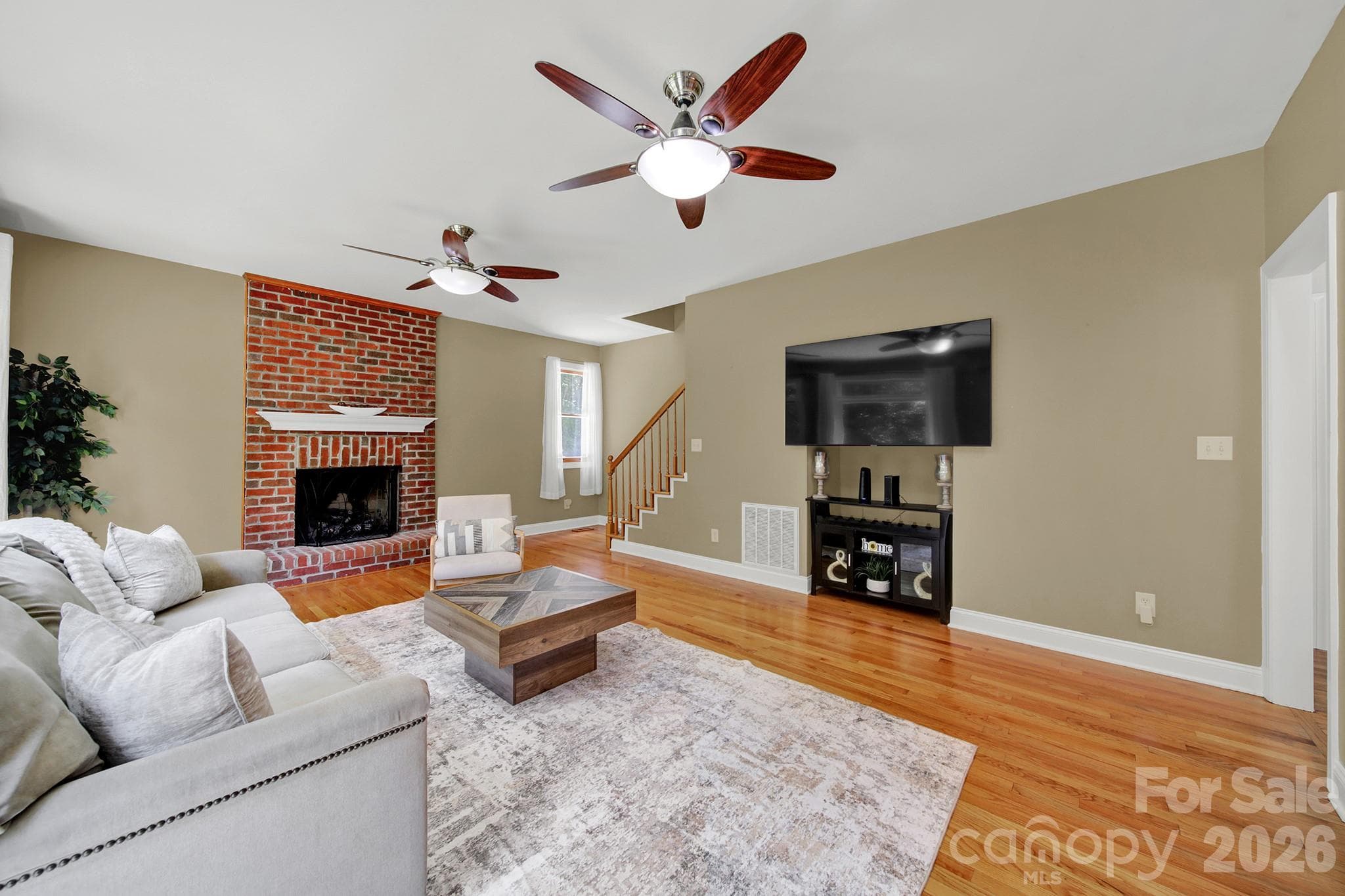 Single Family Residence at 1583 Calder Lane, Clover, photo 21 of 47