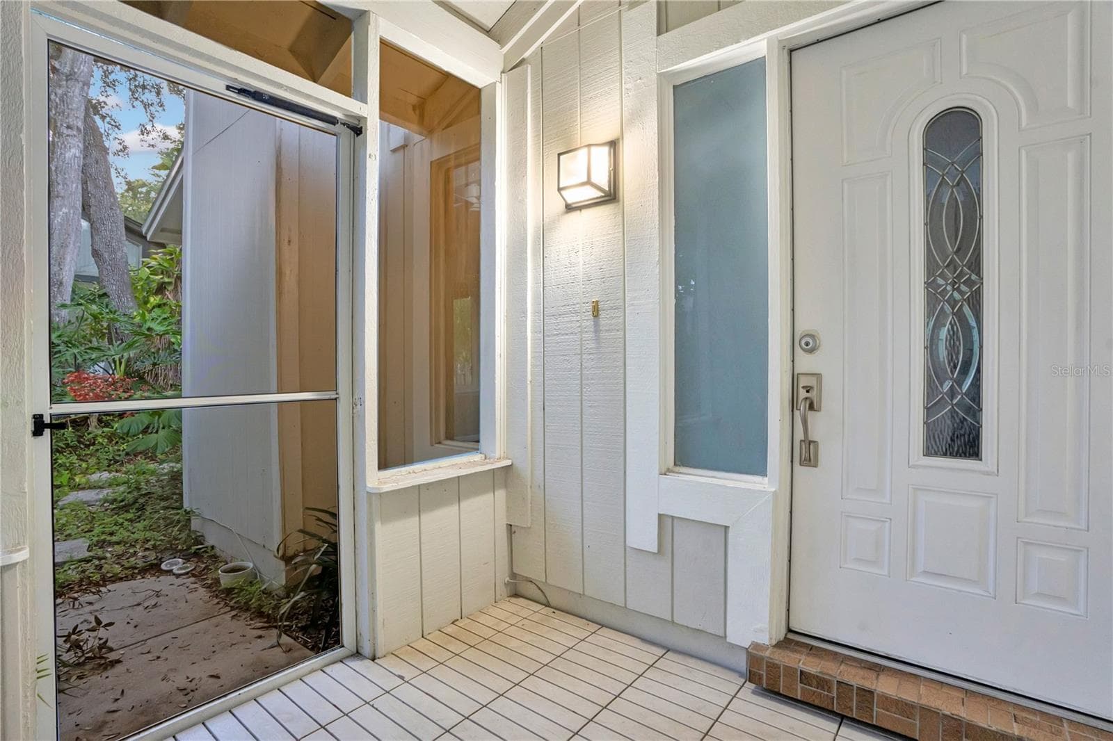 Single Family Residence at 16 RAINTREE CT, ORMOND BEACH, photo 3 of 37