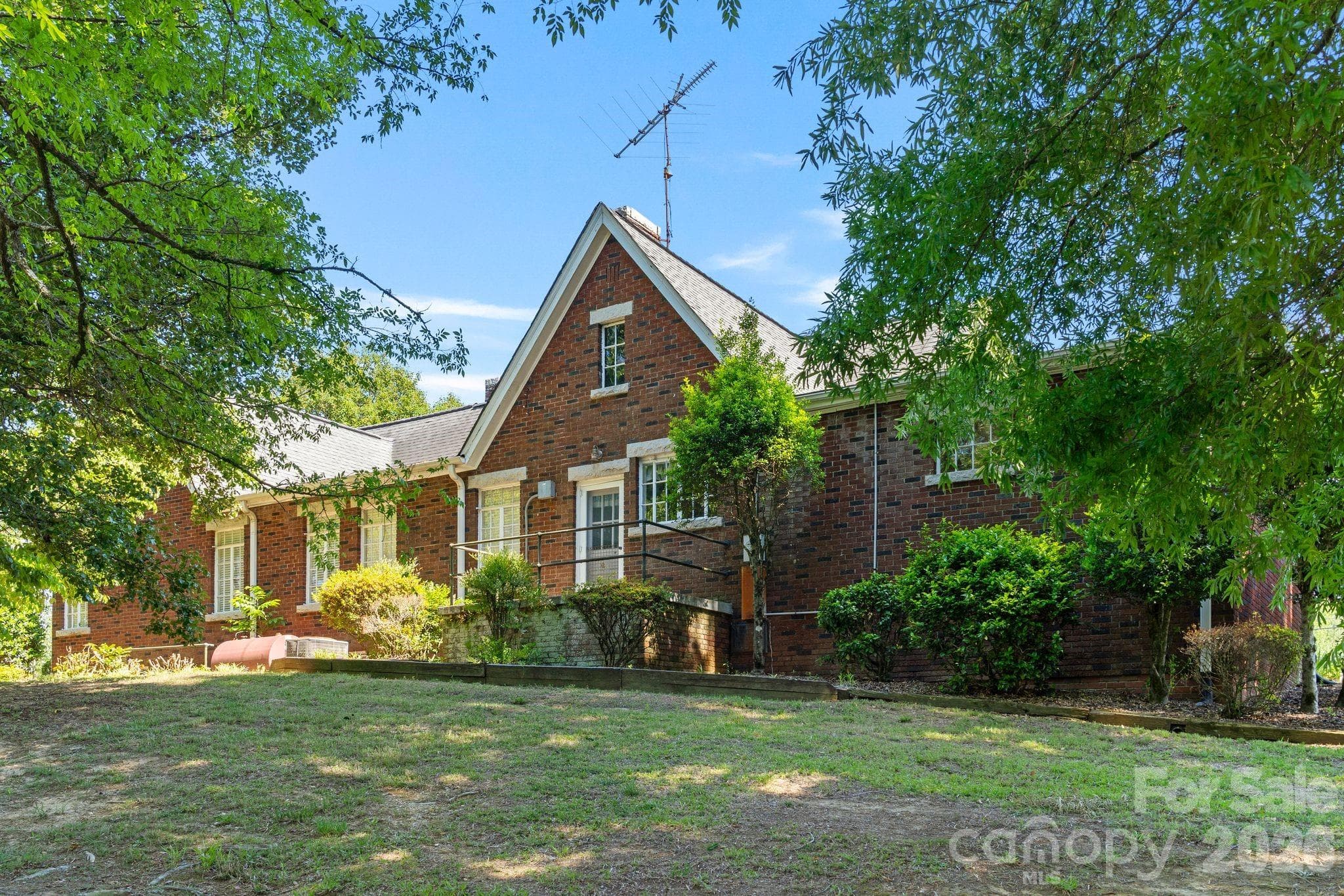 Single Family Residence at 4255 NC Hwy 24/27 Highway E, Midland, photo 8 of 13