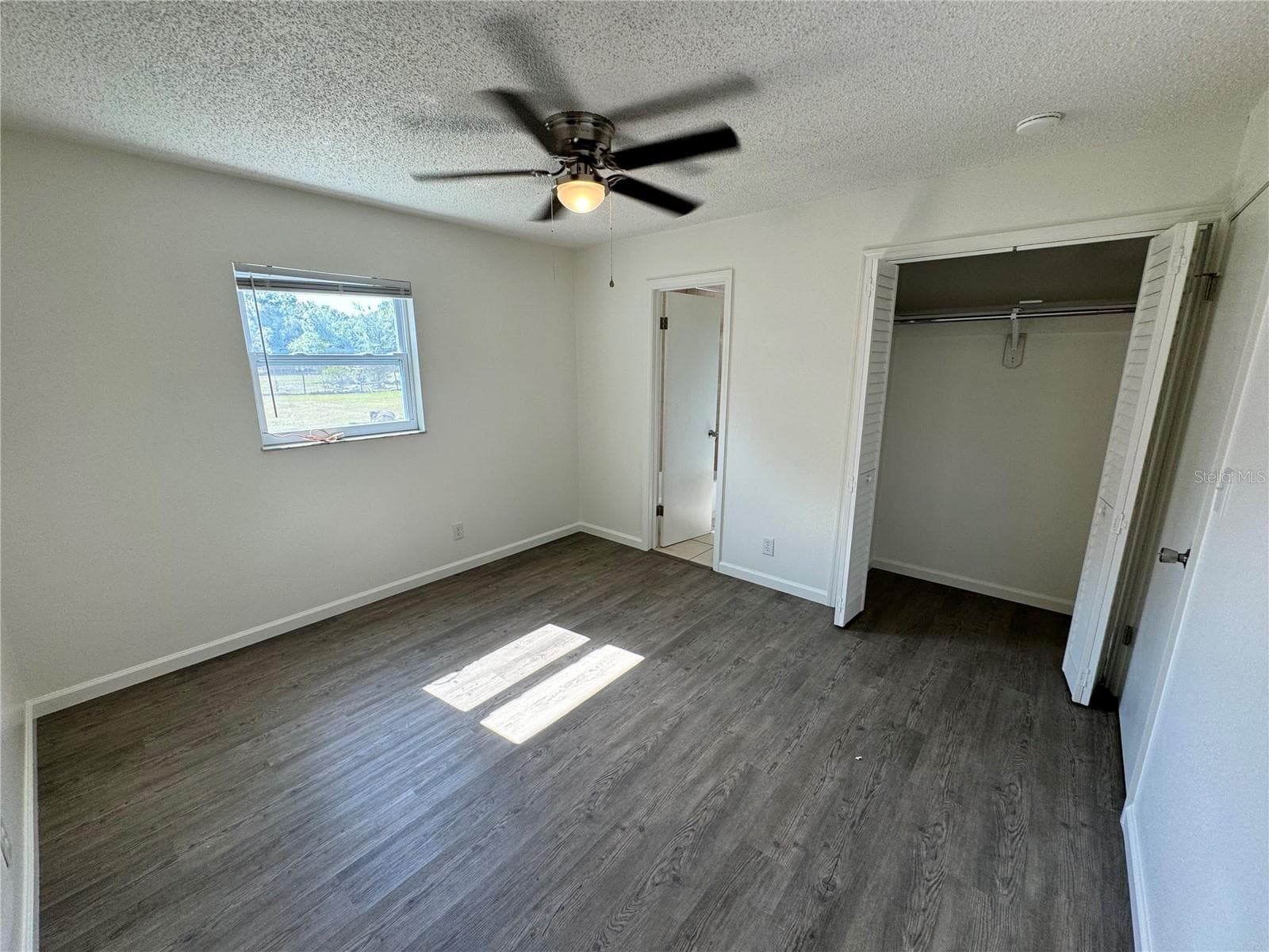 2240 Bed 1 - 2242 & 2240 SW LOIS AVE, ARCADIA