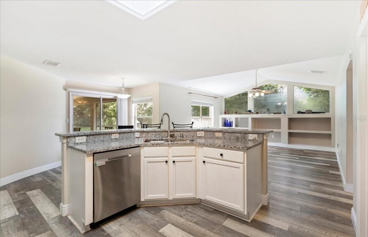Single Family Residence at 13518 PALO CT, CLERMONT, photo 12 of 34