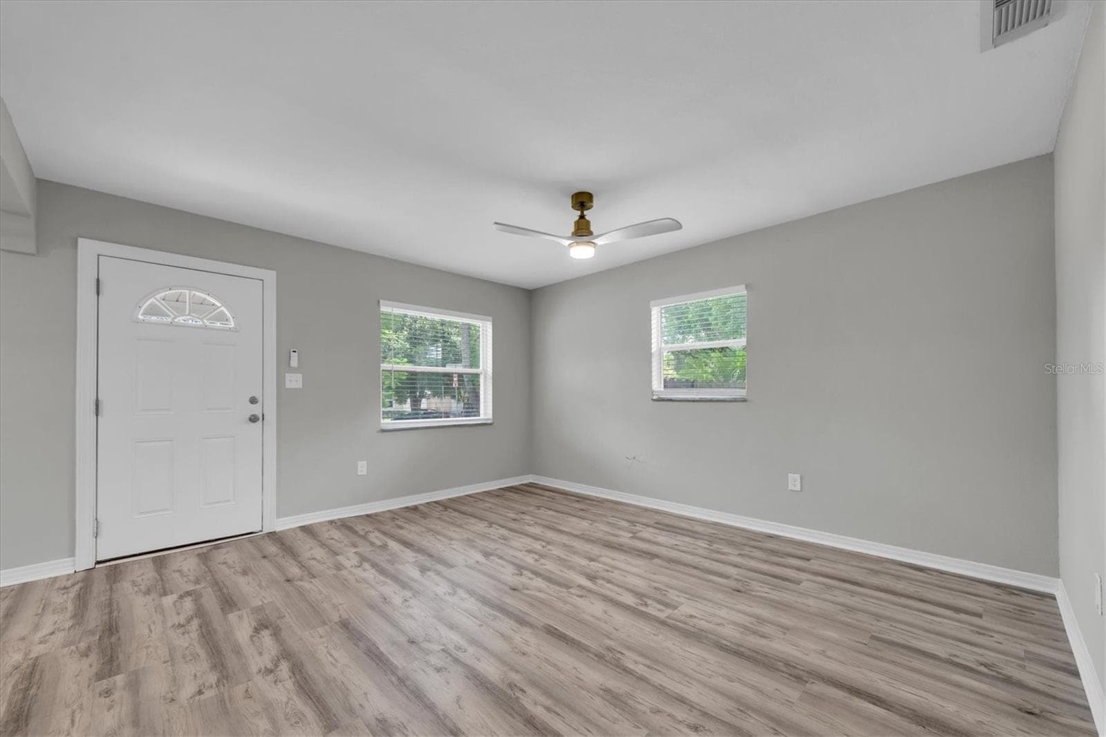 Single Family Residence at 1808 S CLUB CT, TAMPA, photo 5 of 45