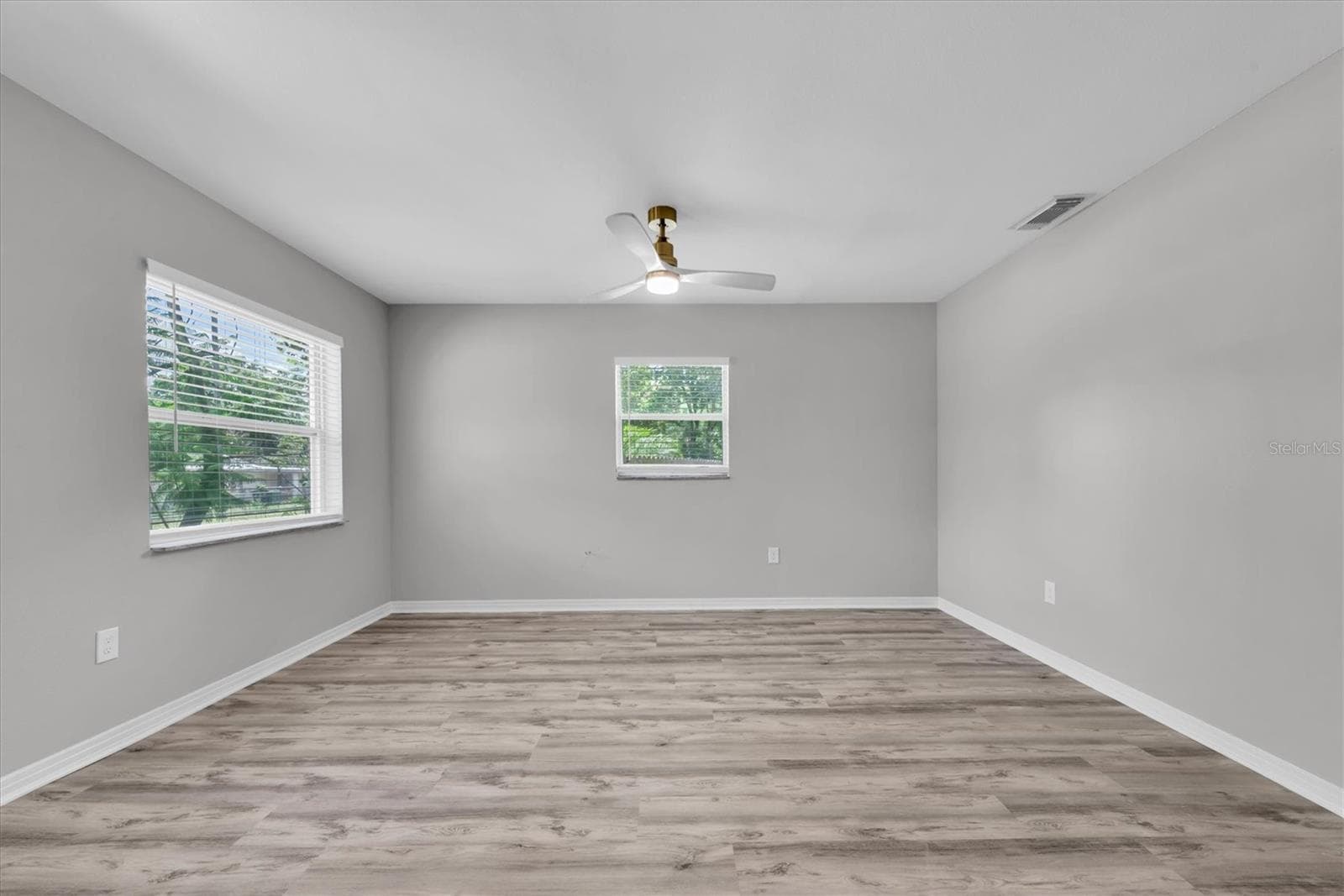 Single Family Residence at 1808 S CLUB CT, TAMPA, photo 7 of 45