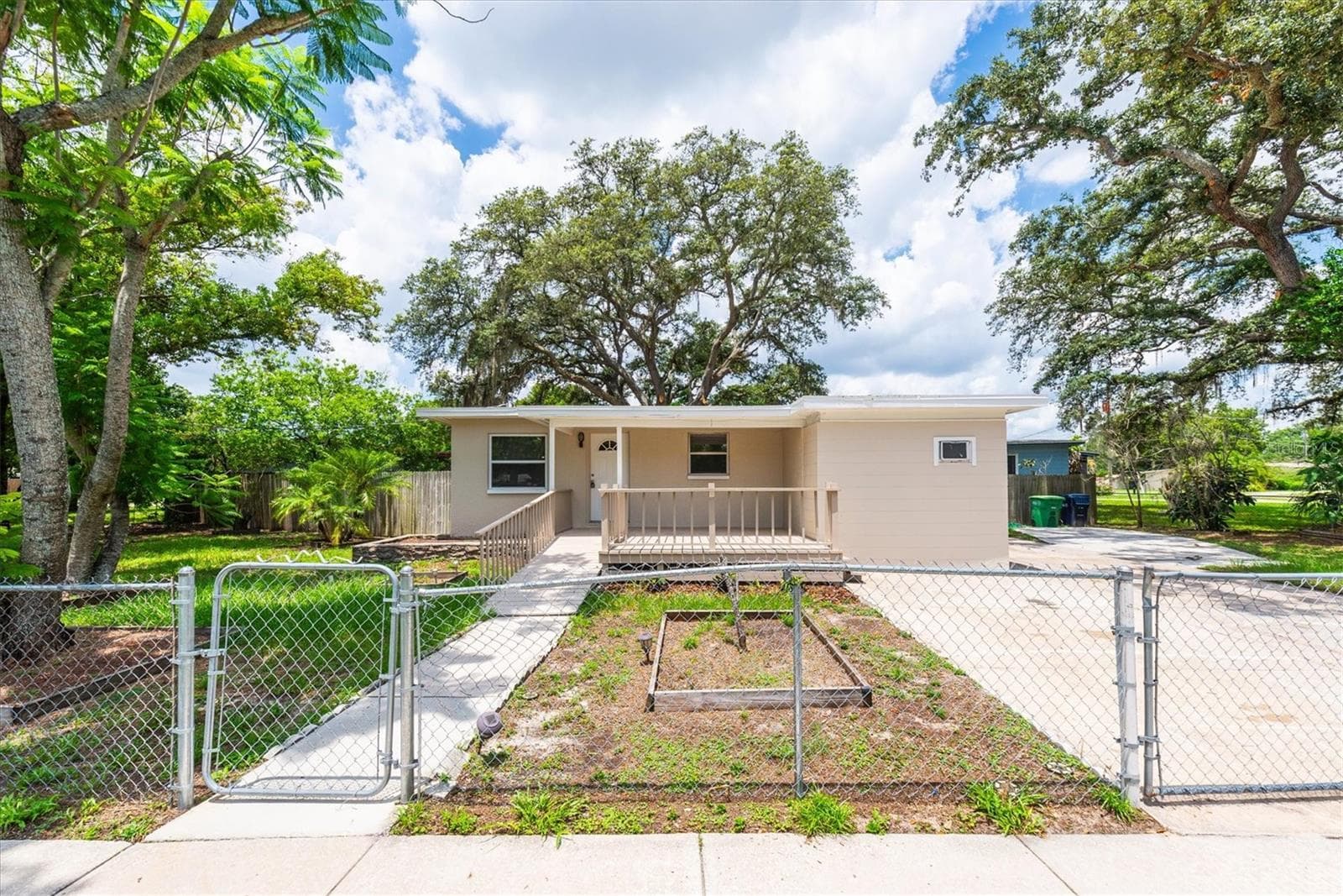 Single Family Residence at 1808 S CLUB CT, TAMPA, photo 45 of 45