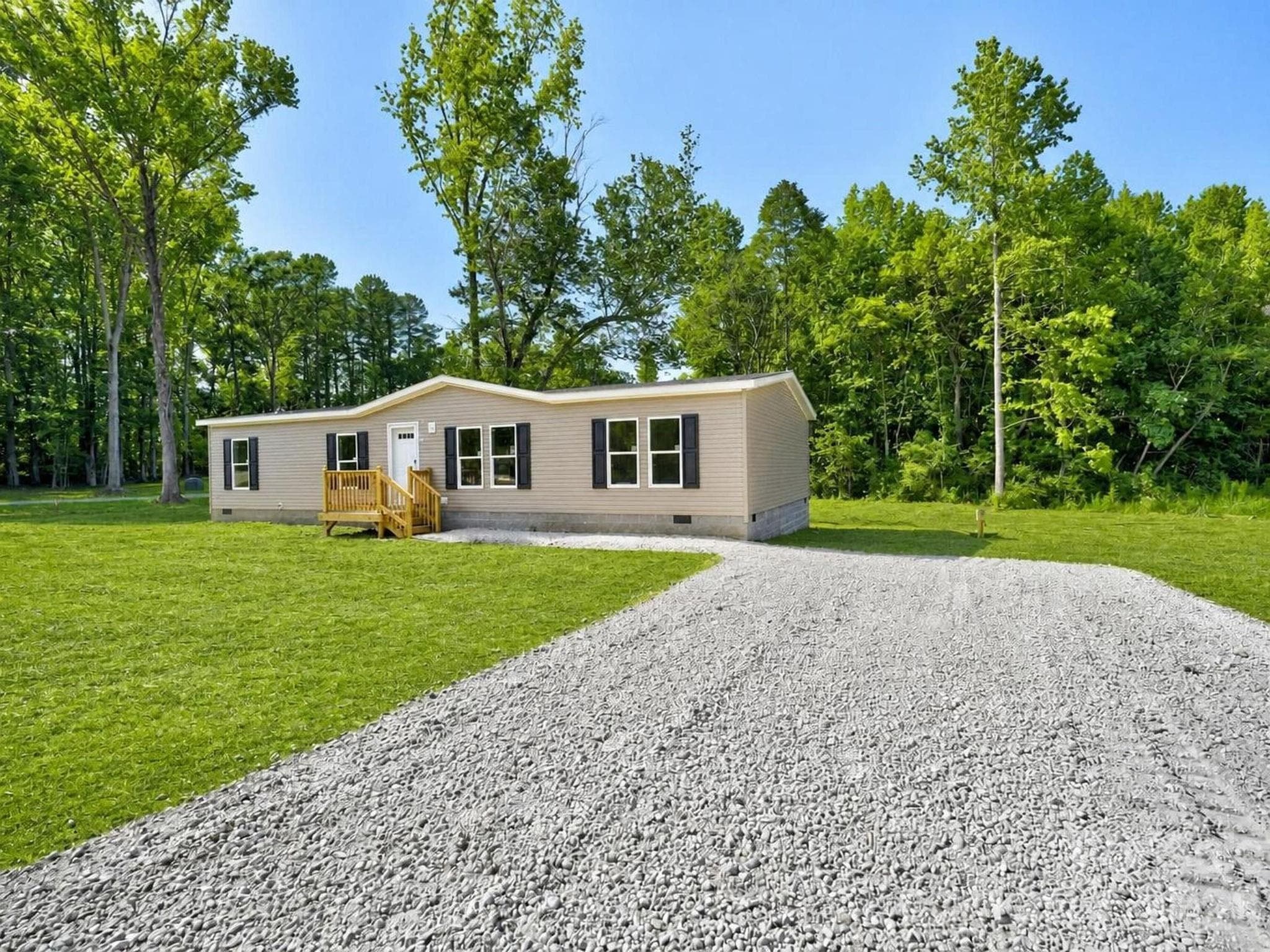 Single Family Residence at 330 Middle Brook Drive, Rockwell, photo 30 of 48
