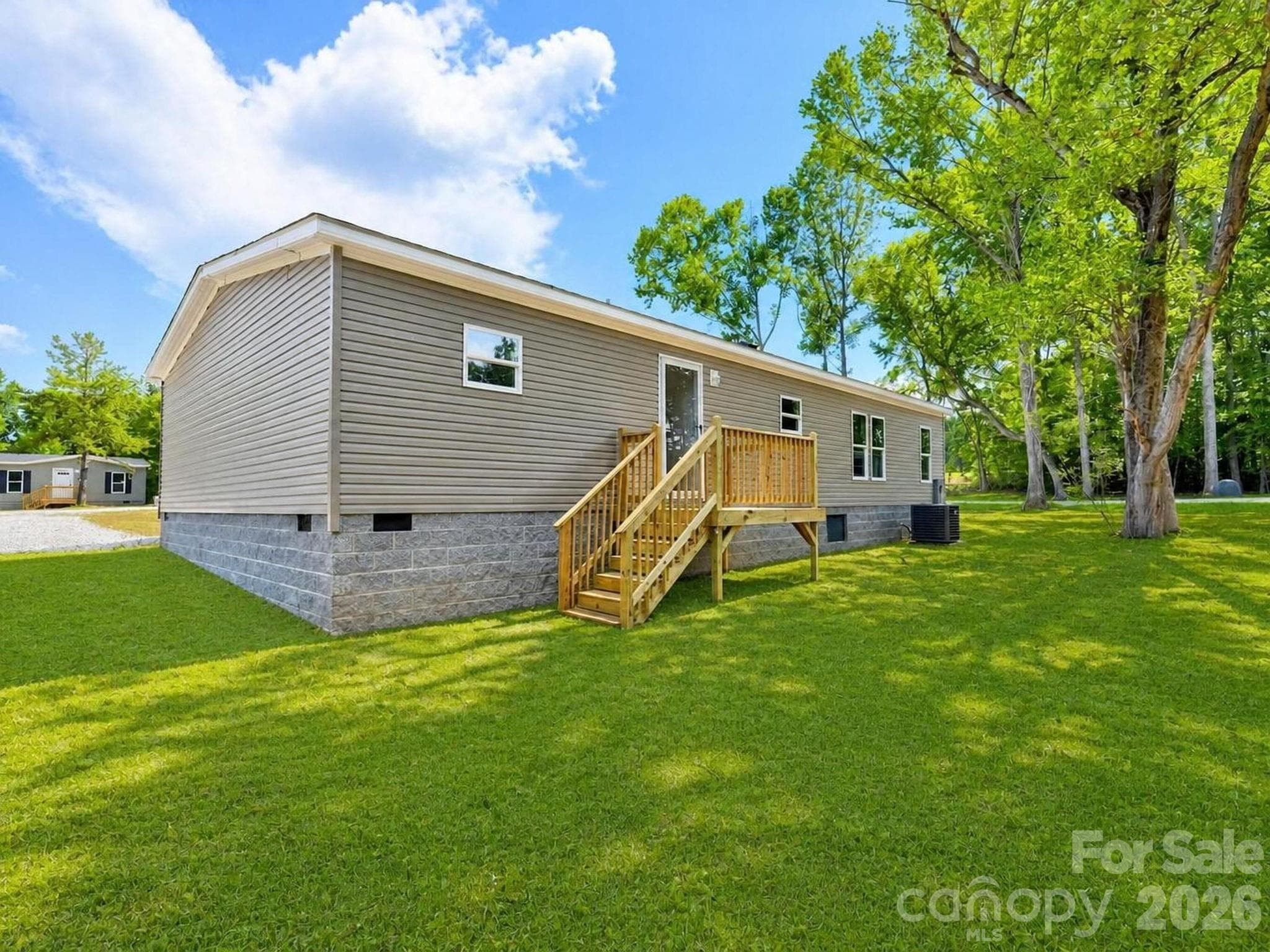 Single Family Residence at 330 Middle Brook Drive, Rockwell, photo 47 of 48