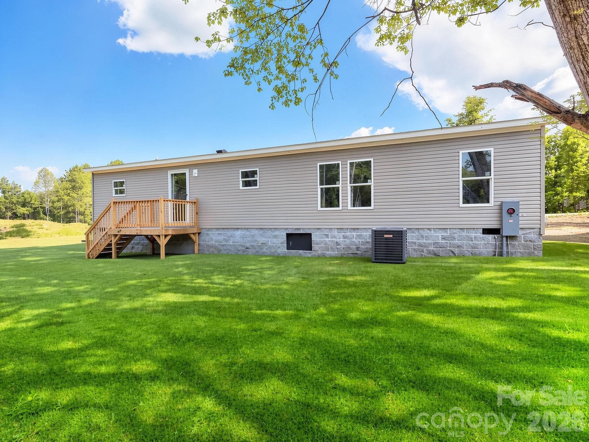 Single Family Residence at 330 Middle Brook Drive, Rockwell, photo 48 of 48
