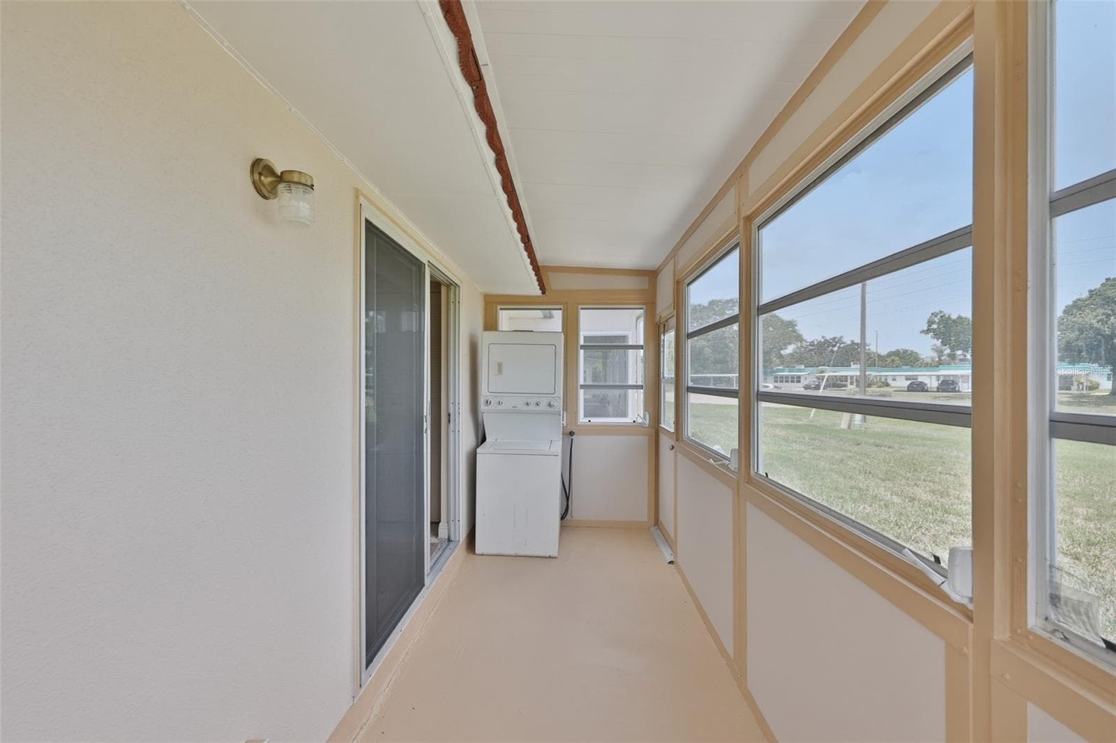 Condominium at 1811 BEDFORD LN #163, SUN CITY CENTER, photo 7 of 48