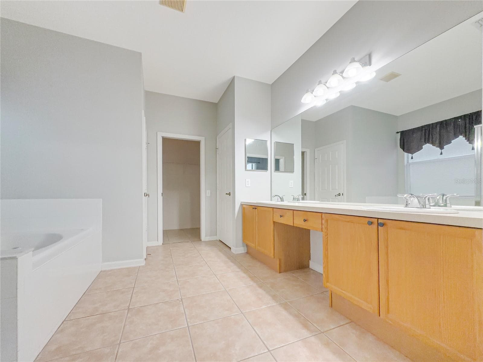 Single Family Residence at 8184 FAN PALM WAY, KISSIMMEE, photo 55 of 71