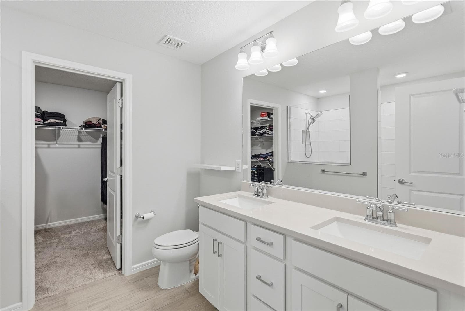 Single Family Residence at 2949 PIER POINTE LN, CLEARWATER, photo 26 of 48
