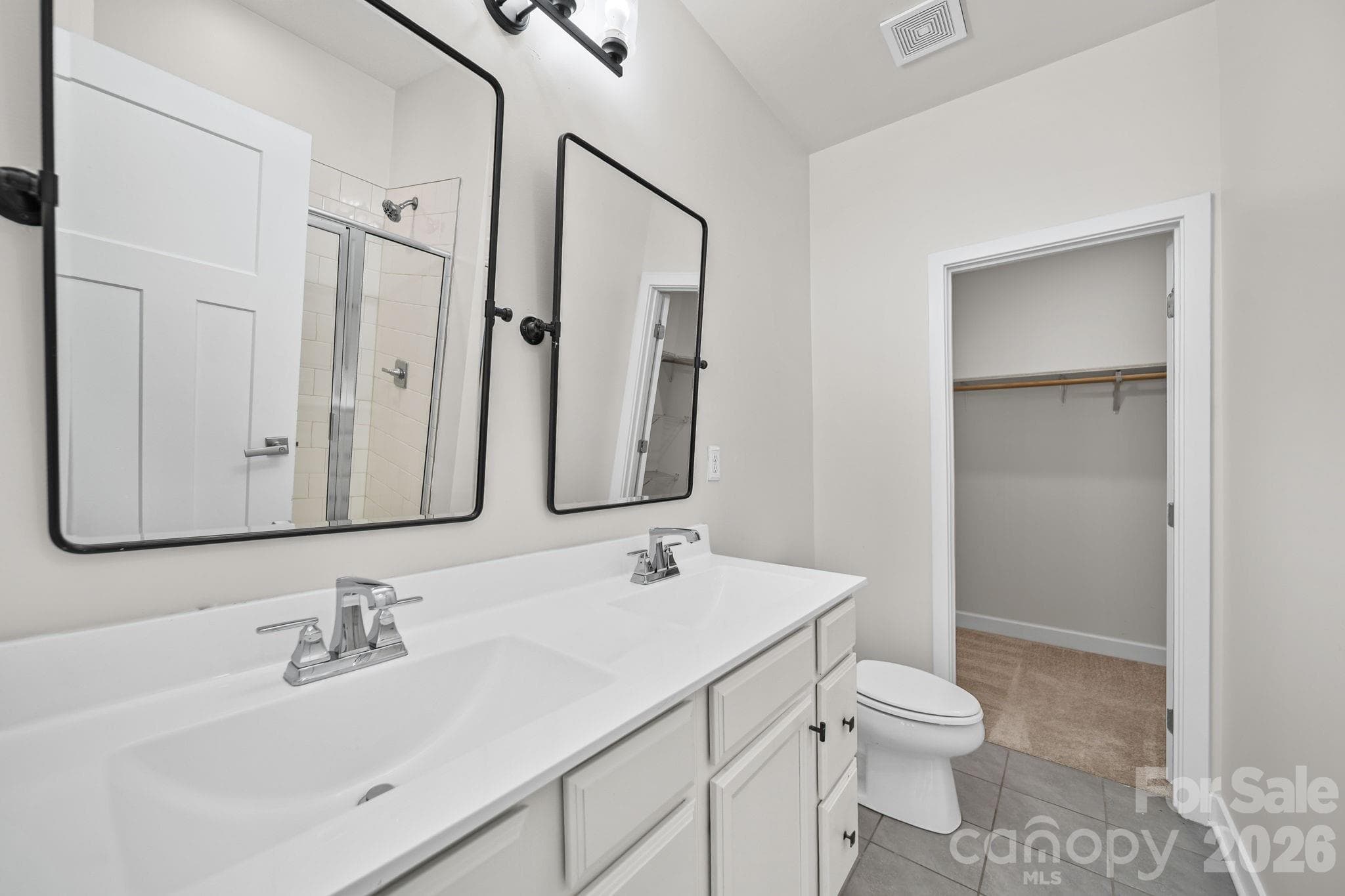 Townhouse at 547 Old Mill Road, Charlotte, photo 15 of 32