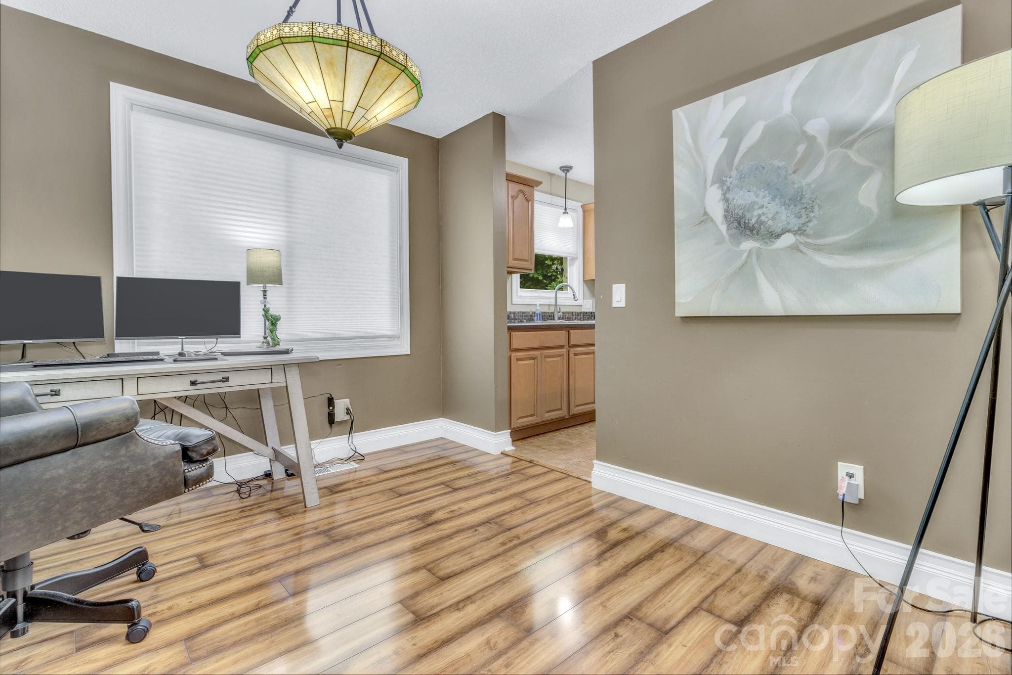 Single Family Residence at 18 Mctindal Circle, Asheville, photo 9 of 25
