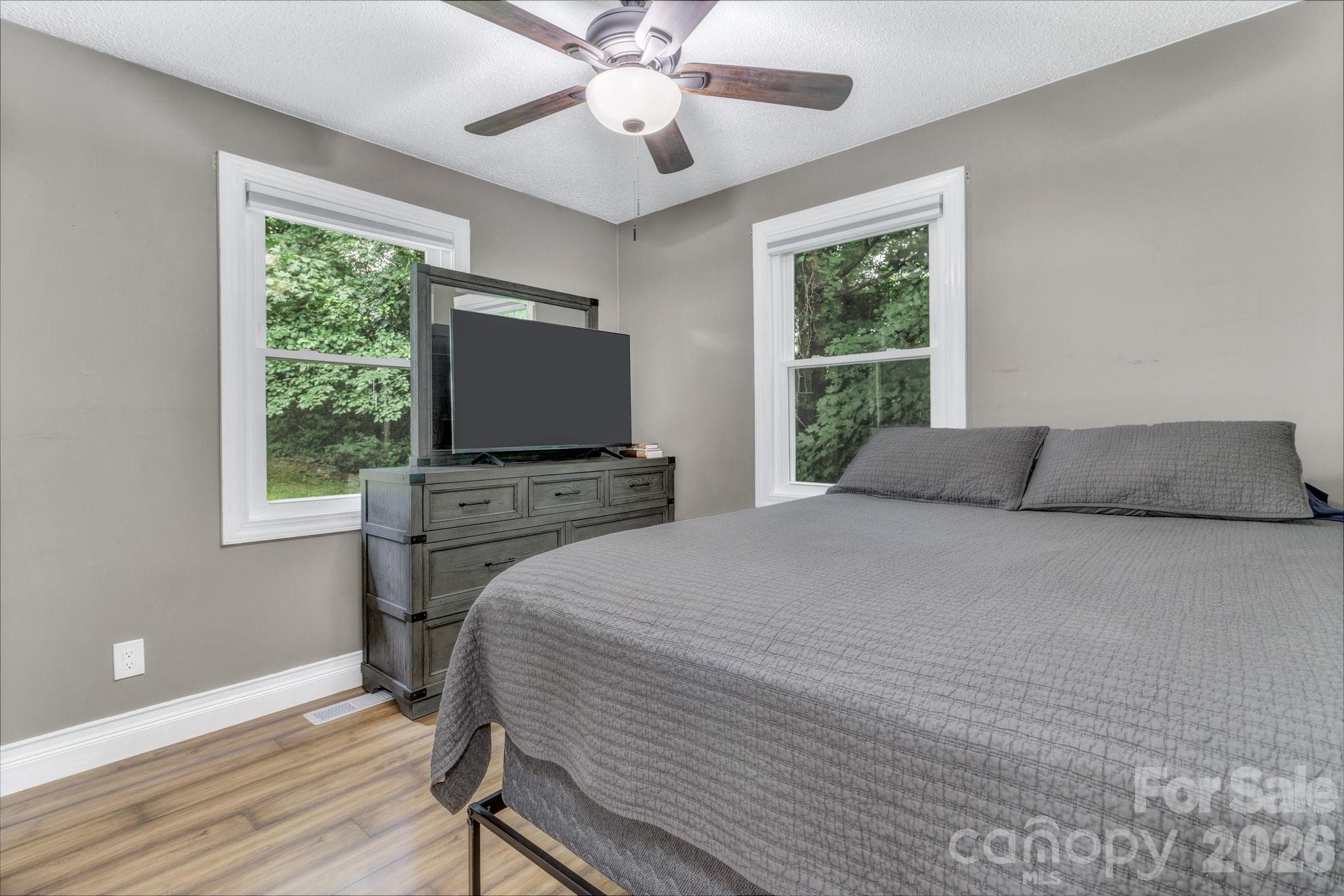Single Family Residence at 18 Mctindal Circle, Asheville, photo 21 of 25