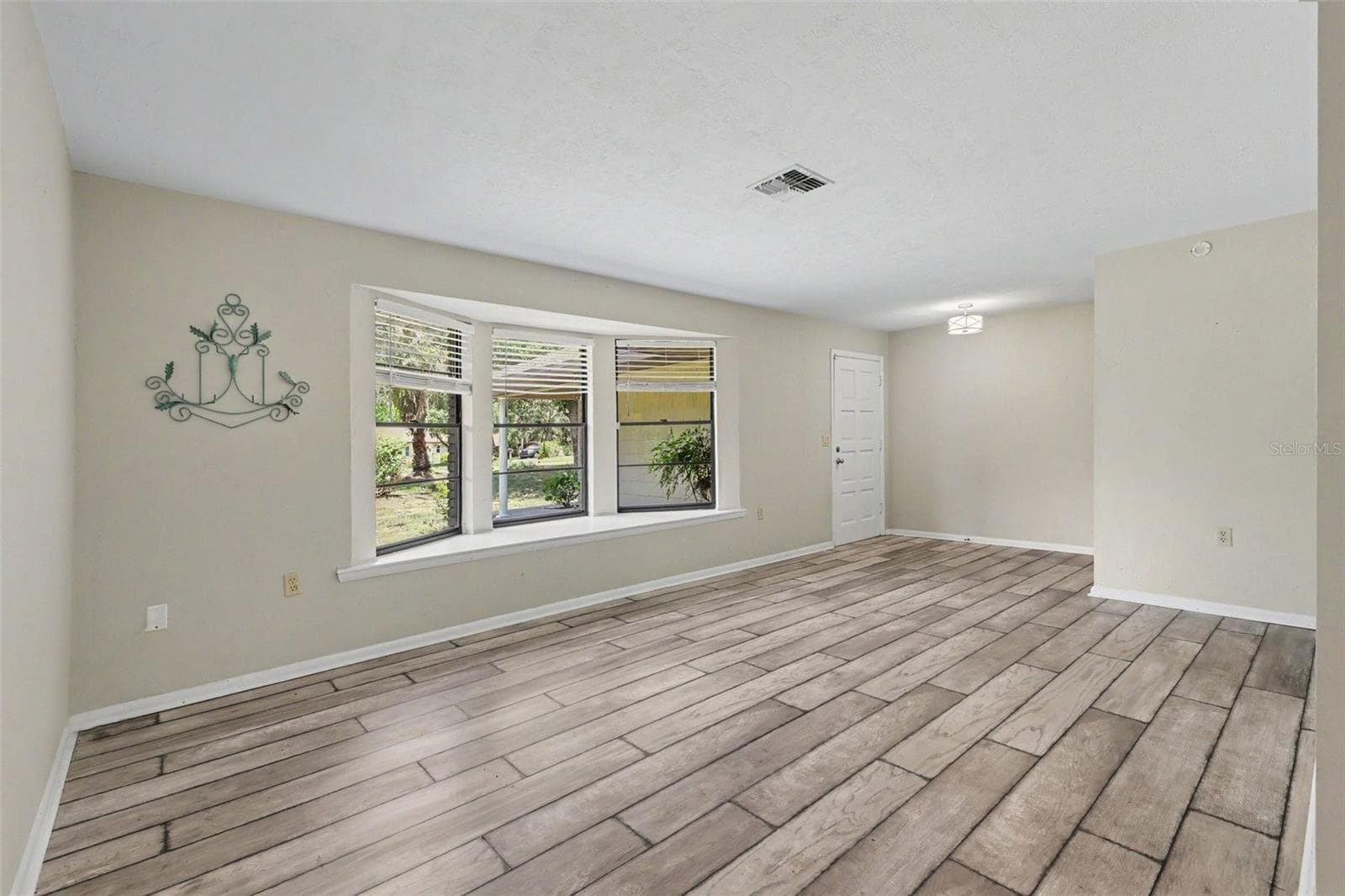 Single Family Residence at 9491 SW 200TH CT, DUNNELLON, photo 3 of 43