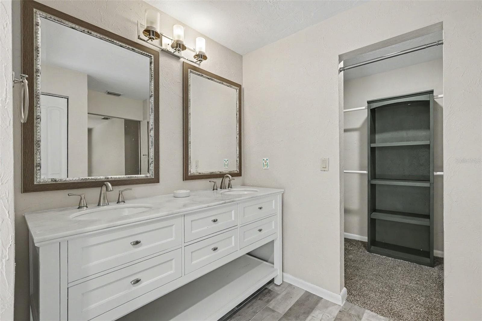 Single Family Residence at 9491 SW 200TH CT, DUNNELLON, photo 13 of 43