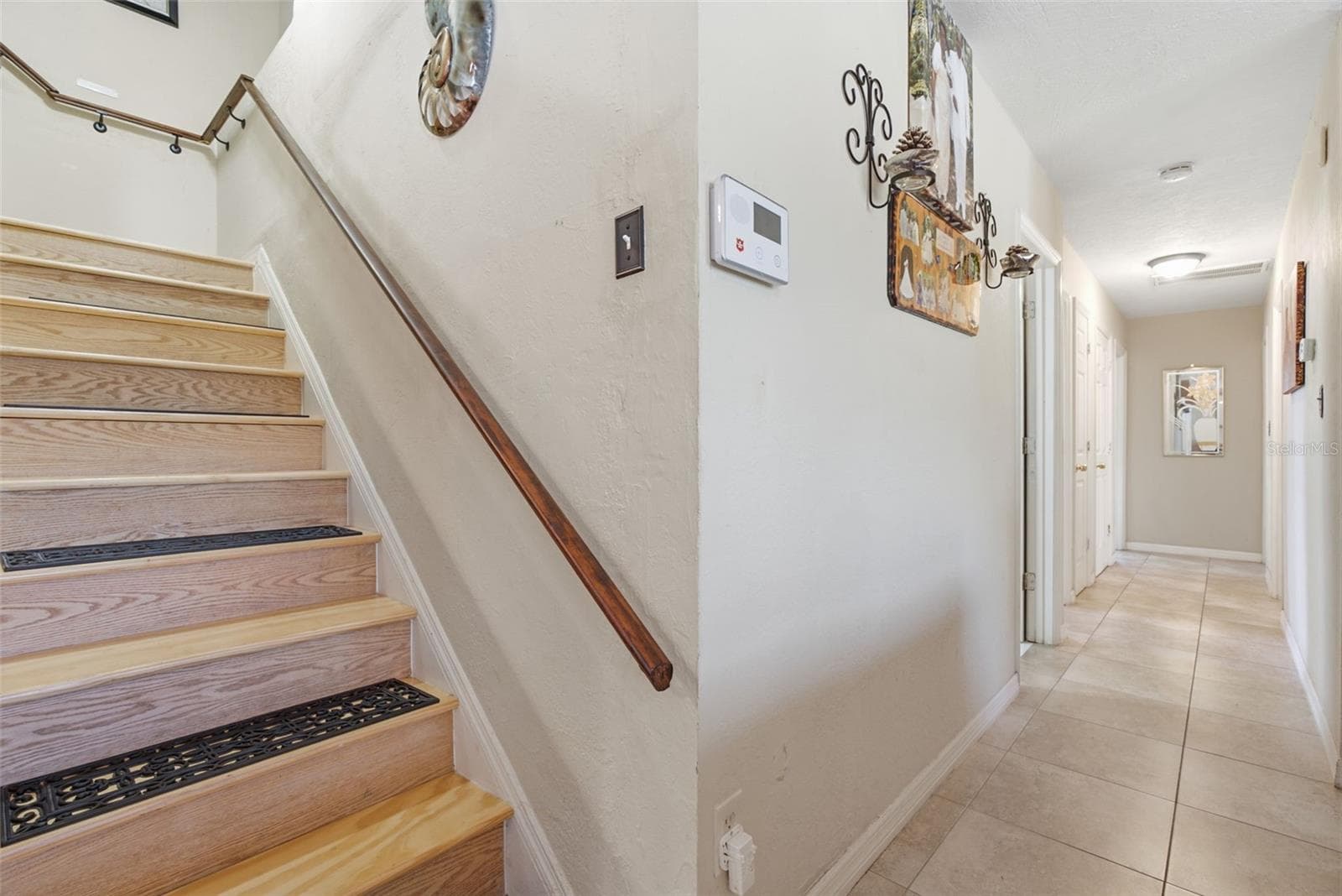 Single Family Residence at 701 58TH AVE S, ST PETERSBURG, photo 24 of 63