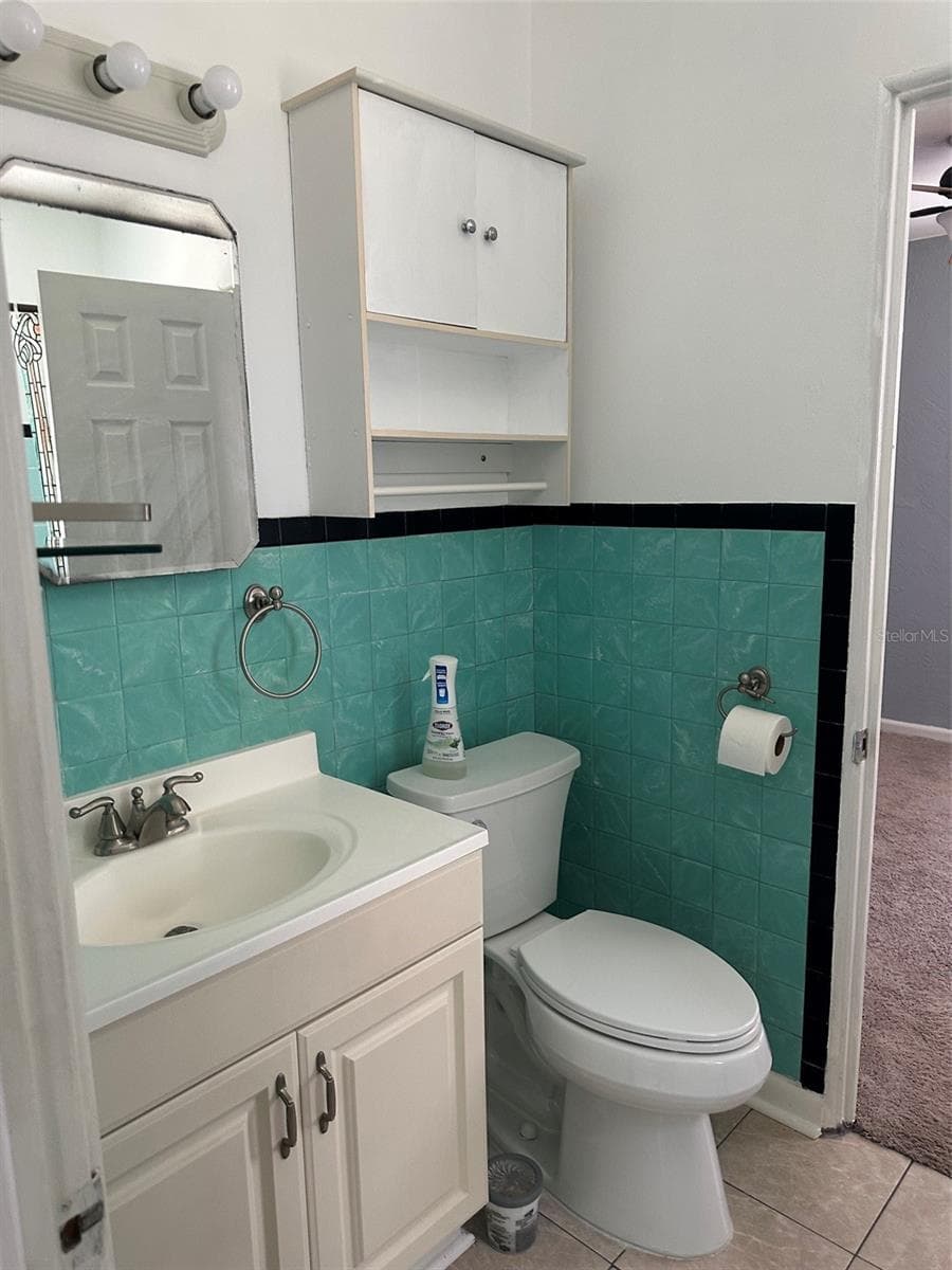 Single Family Residence at 4142 6TH AVE N, ST PETERSBURG, photo 8 of 11