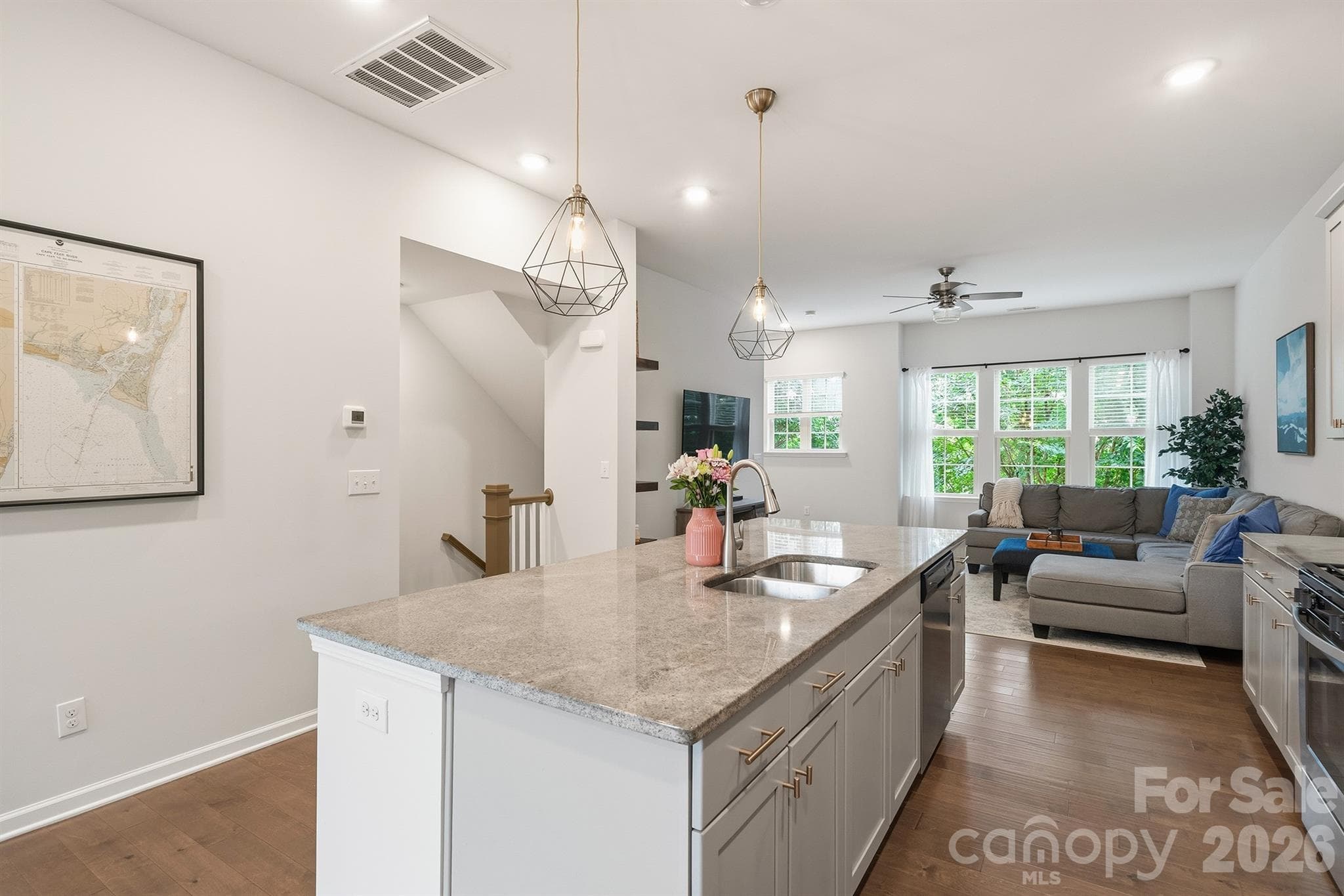 Townhouse at 9320 Ainslie Downs Street, Charlotte, photo 6 of 39