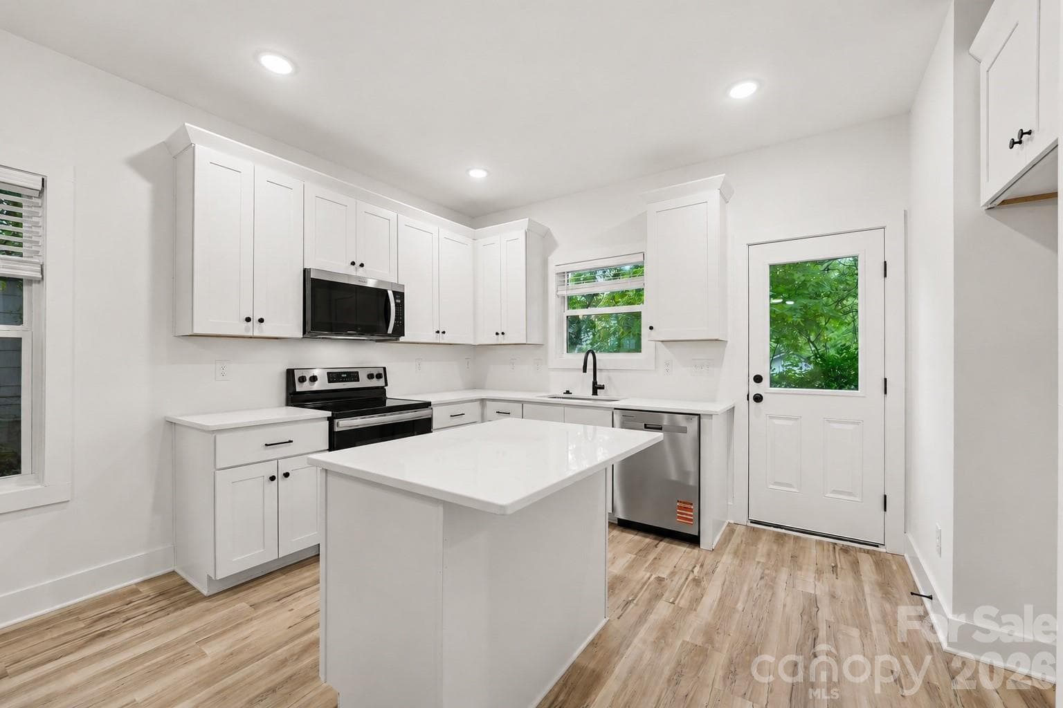 Single Family Residence at 1327 4th Street, Statesville, photo 4 of 14