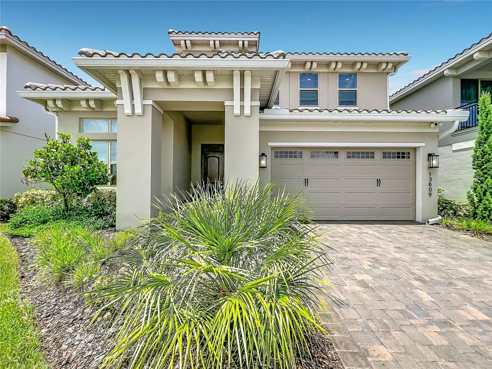 Single Family Residence at 13809 LARKTON LN, ORLANDO, photo 2 of 85