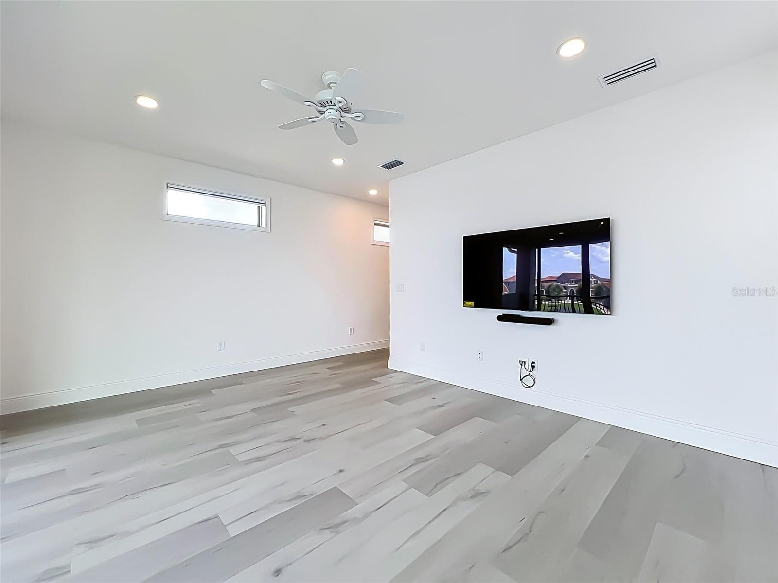 Single Family Residence at 13809 LARKTON LN, ORLANDO, photo 51 of 85