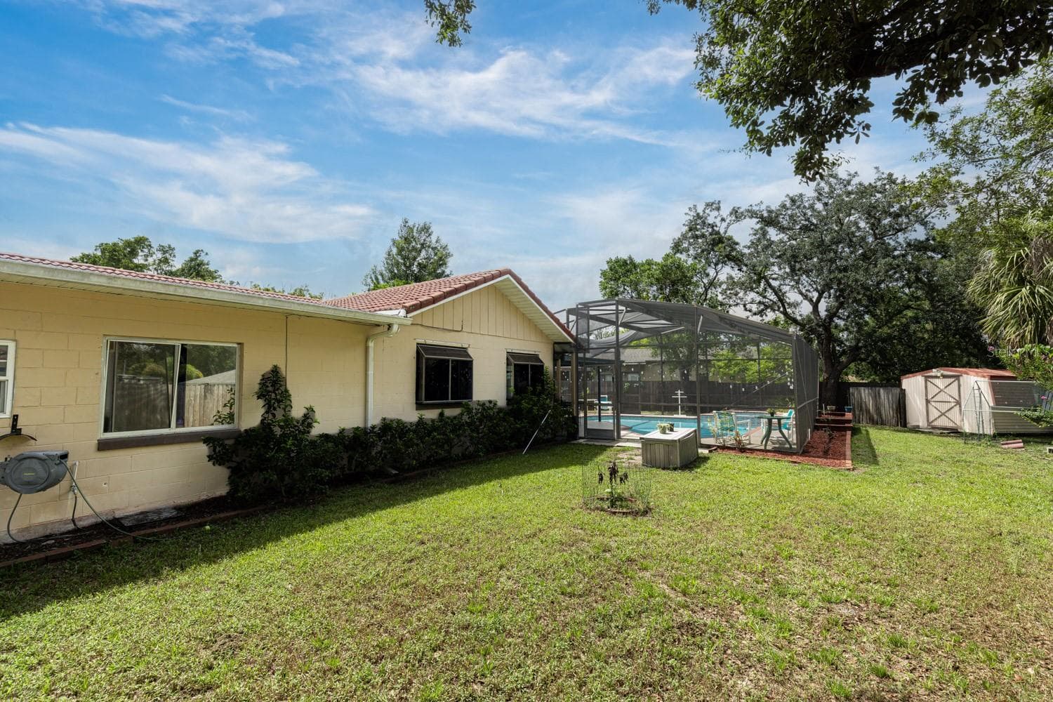 Spacious back yard - 8243 PAMLICO ST, ORLANDO