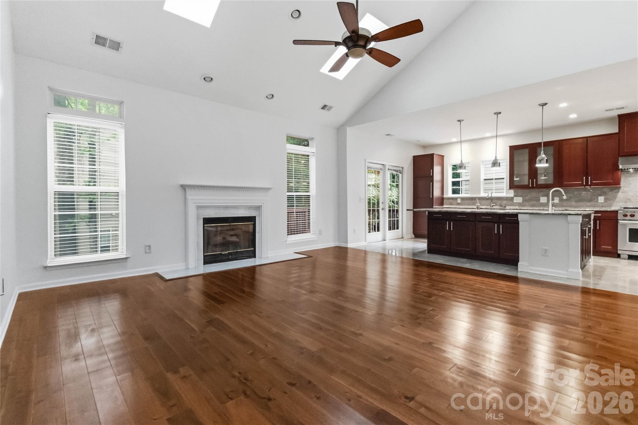 Single Family Residence at 7501 Westray Court, Charlotte, photo 9 of 41