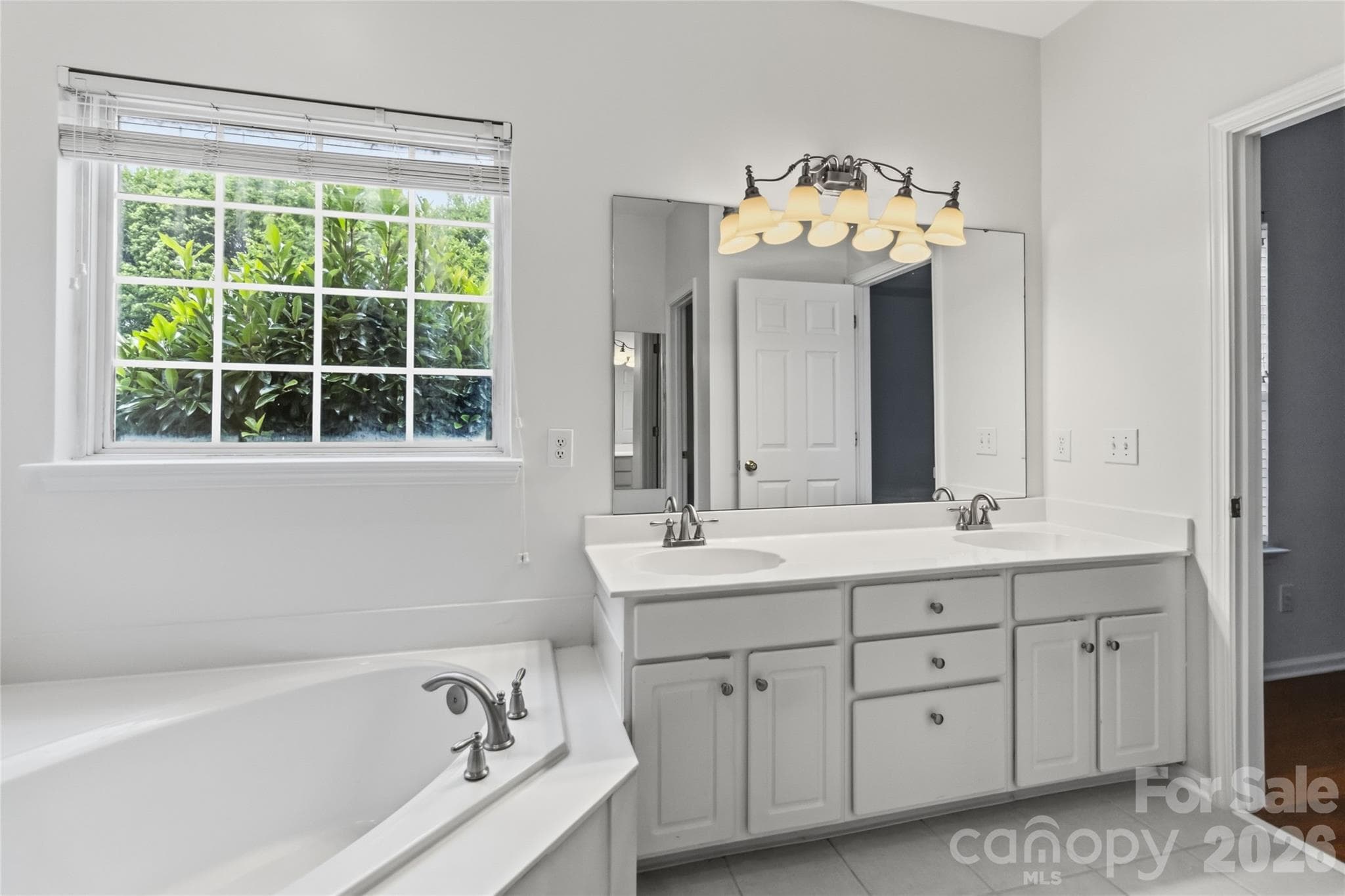 Single Family Residence at 7501 Westray Court, Charlotte, photo 17 of 41