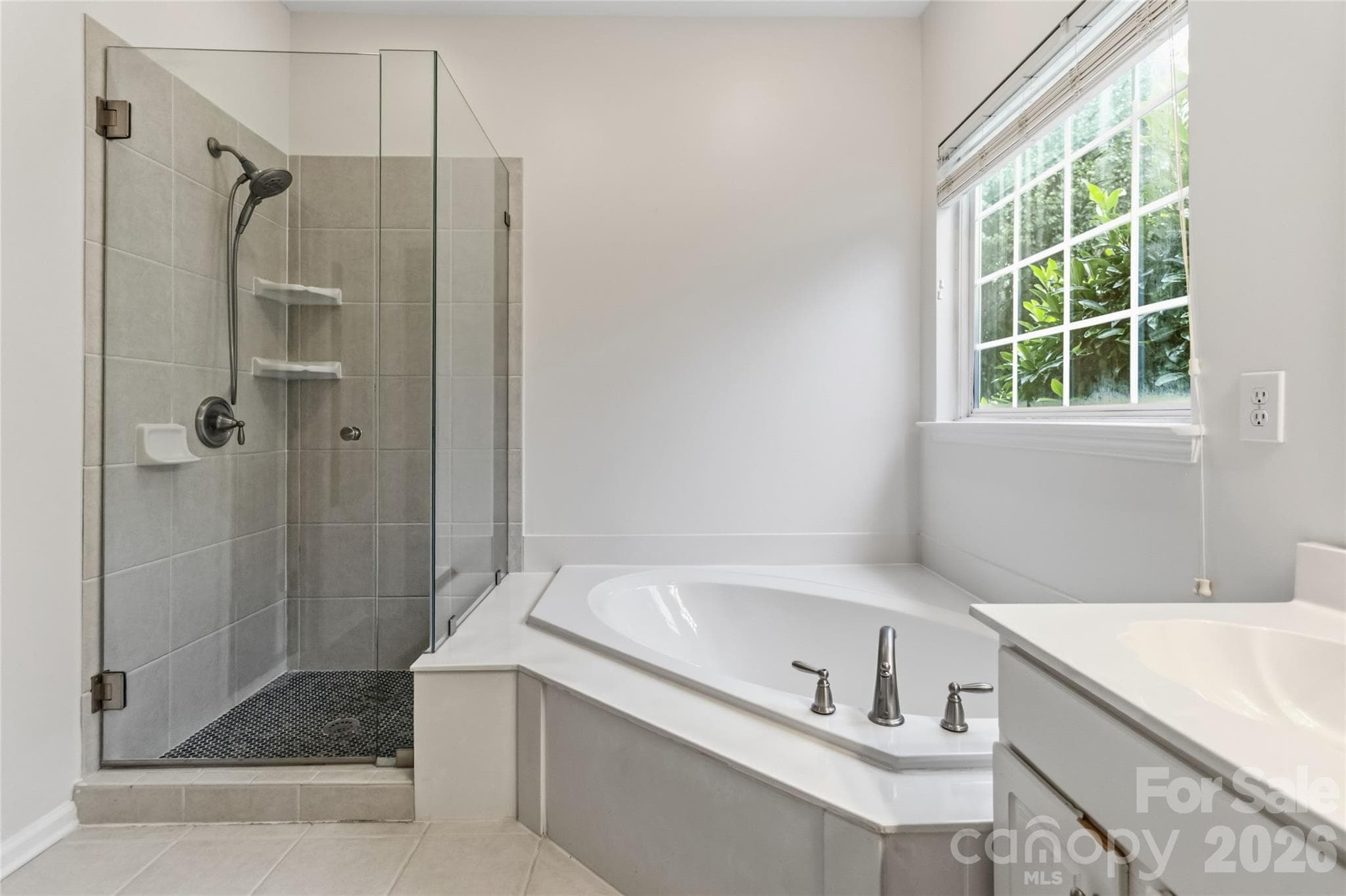Single Family Residence at 7501 Westray Court, Charlotte, photo 18 of 41
