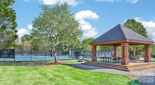 Single Family Residence at 7501 Westray Court, Charlotte, photo 36 of 41