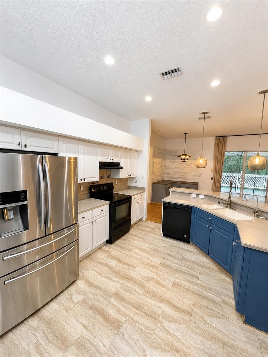 Single Family Residence at 12716 BALSAM AVE, HUDSON, photo 13 of 32