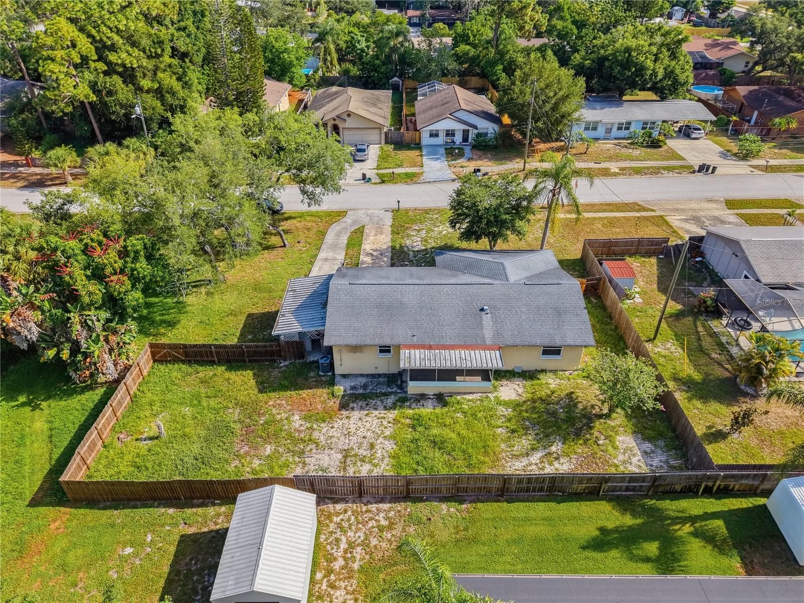 Single Family Residence at 1116 E OAKWOOD ST, TARPON SPRINGS, photo 5 of 68