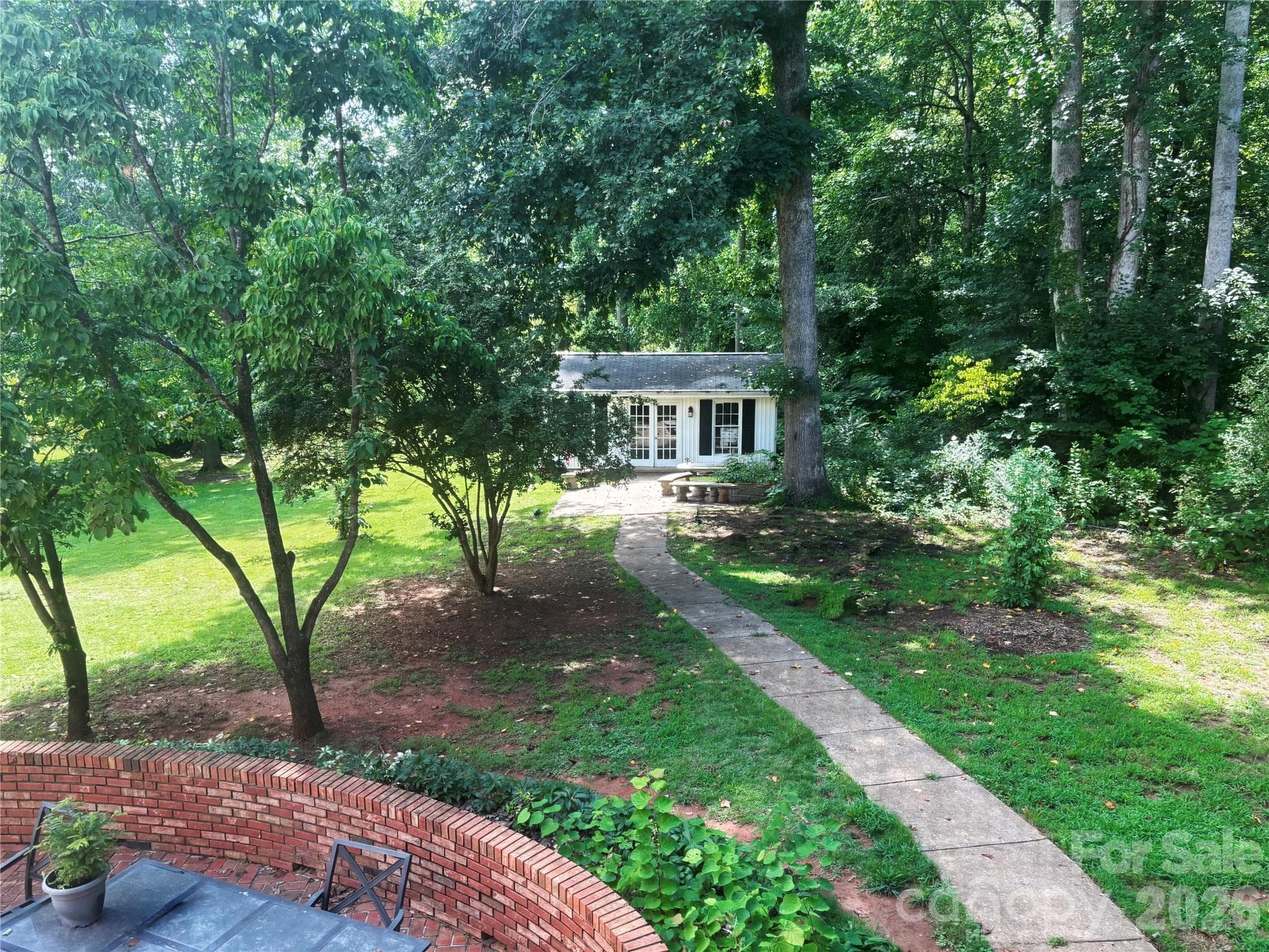Primary view/Workshop - 467 Forest Lake Road, Forest City