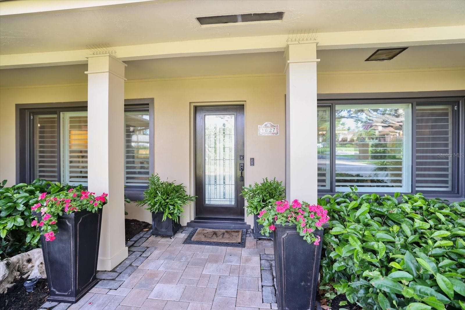 Single Family Residence at 1827 BAYWOOD DR, SARASOTA, photo 5 of 76
