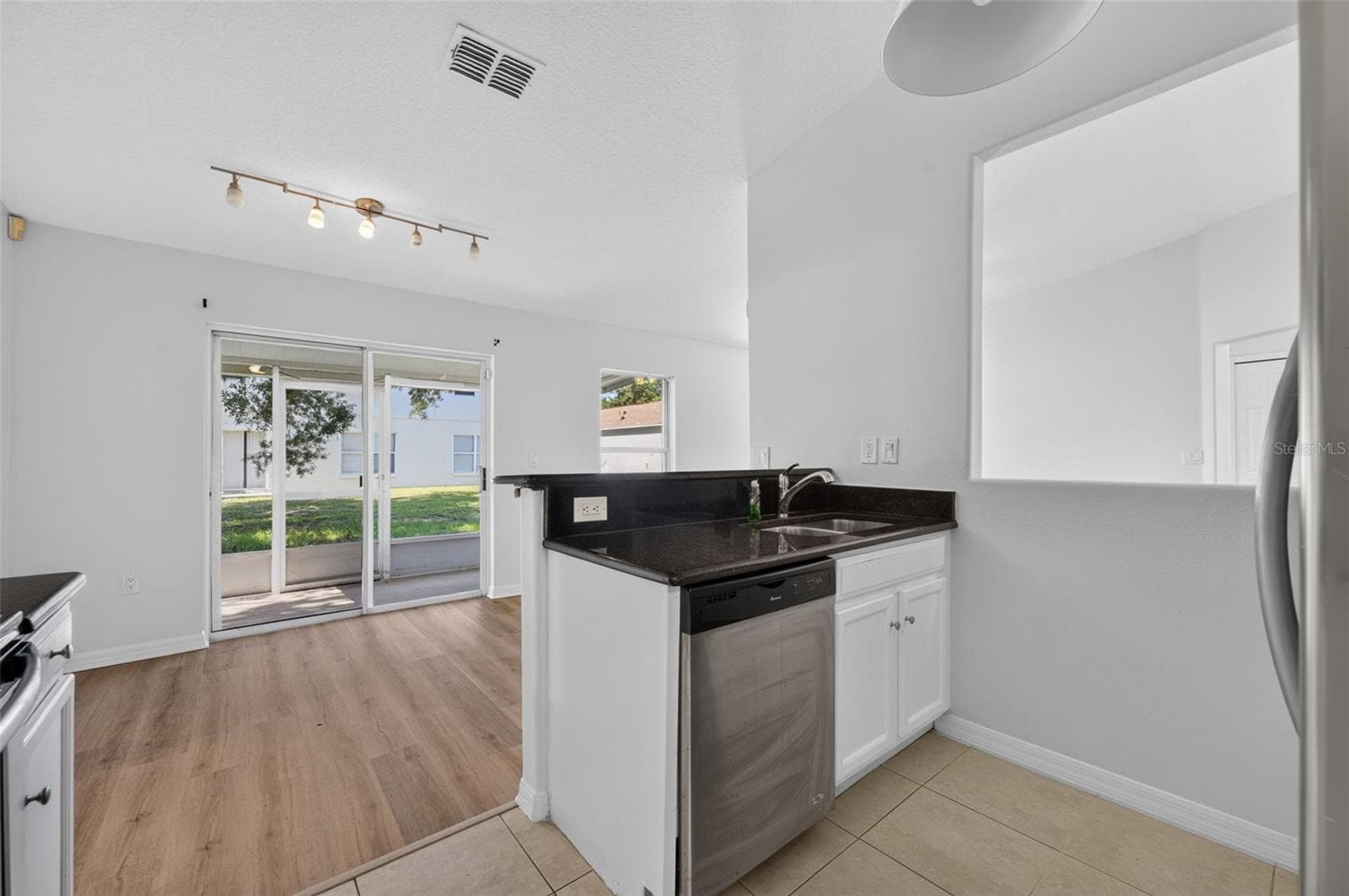 Single Family Residence at 719 WAXWING CT, POINCIANA, photo 10 of 24