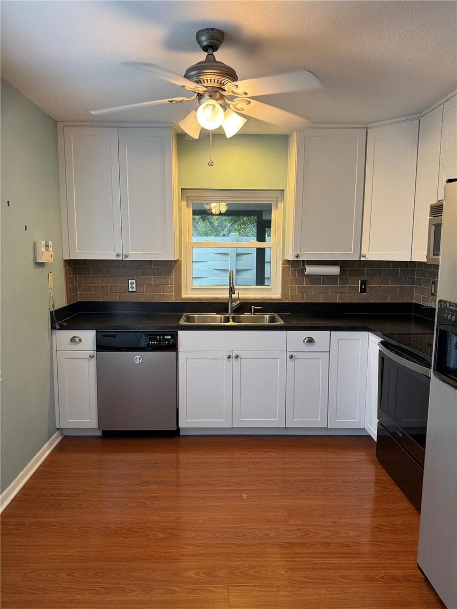 Townhouse at 2617 FOREST RUN CT, CLEARWATER, photo 5 of 19