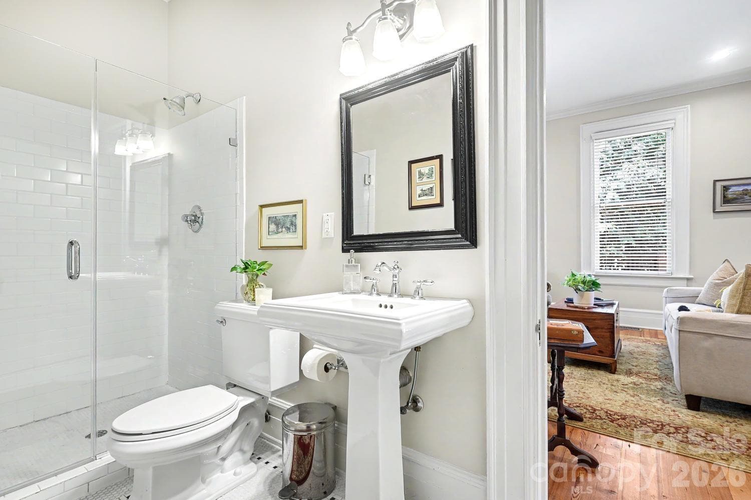 Full Bathroom - 314 E Kingston Avenue E, Charlotte
