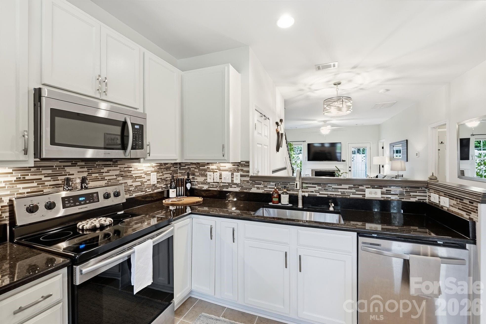 Open Concept - 203 Tail Race Lane, Fort Mill