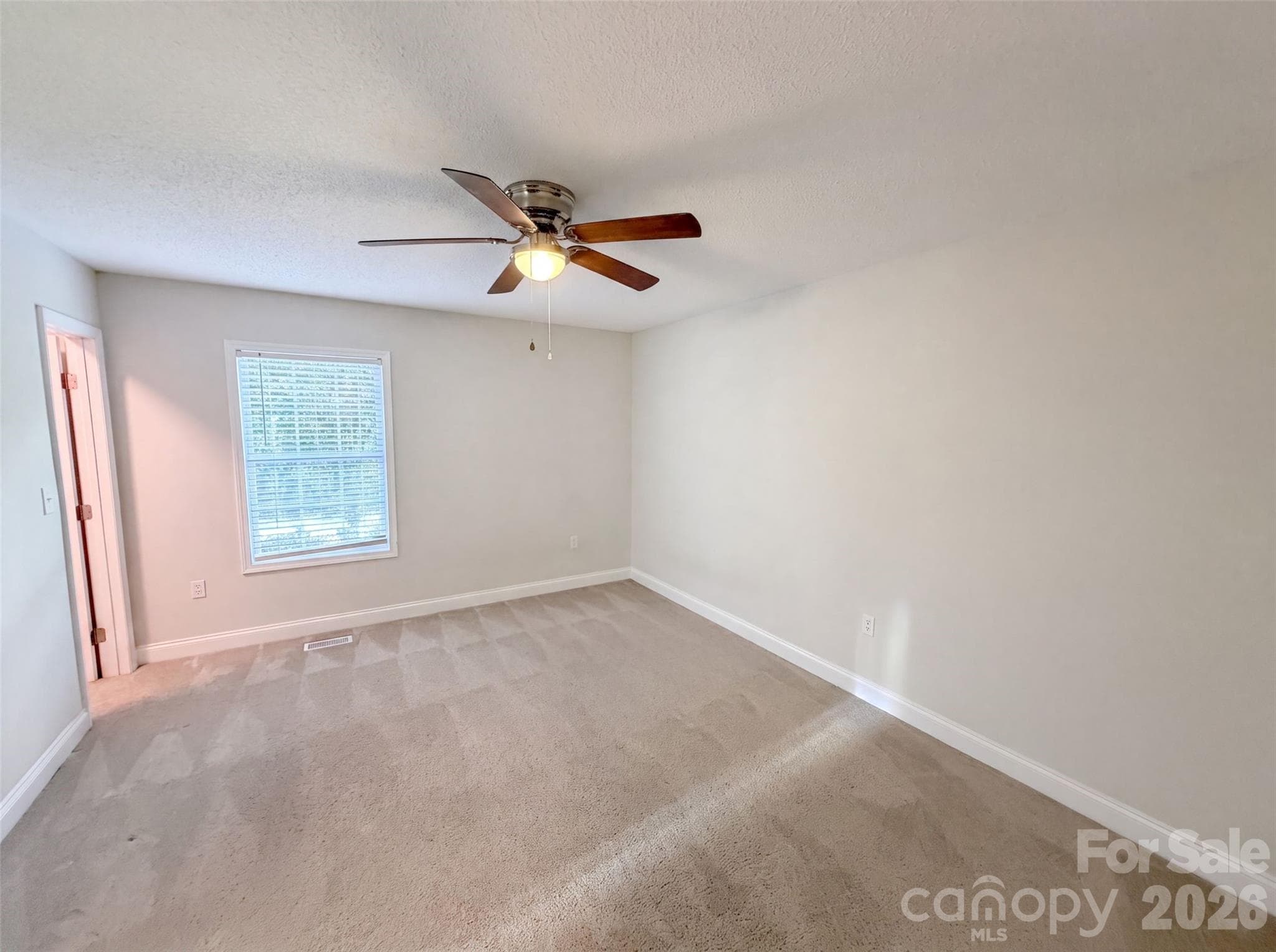 Single Family Residence at 930 Marshall Drive, Concord, photo 13 of 22