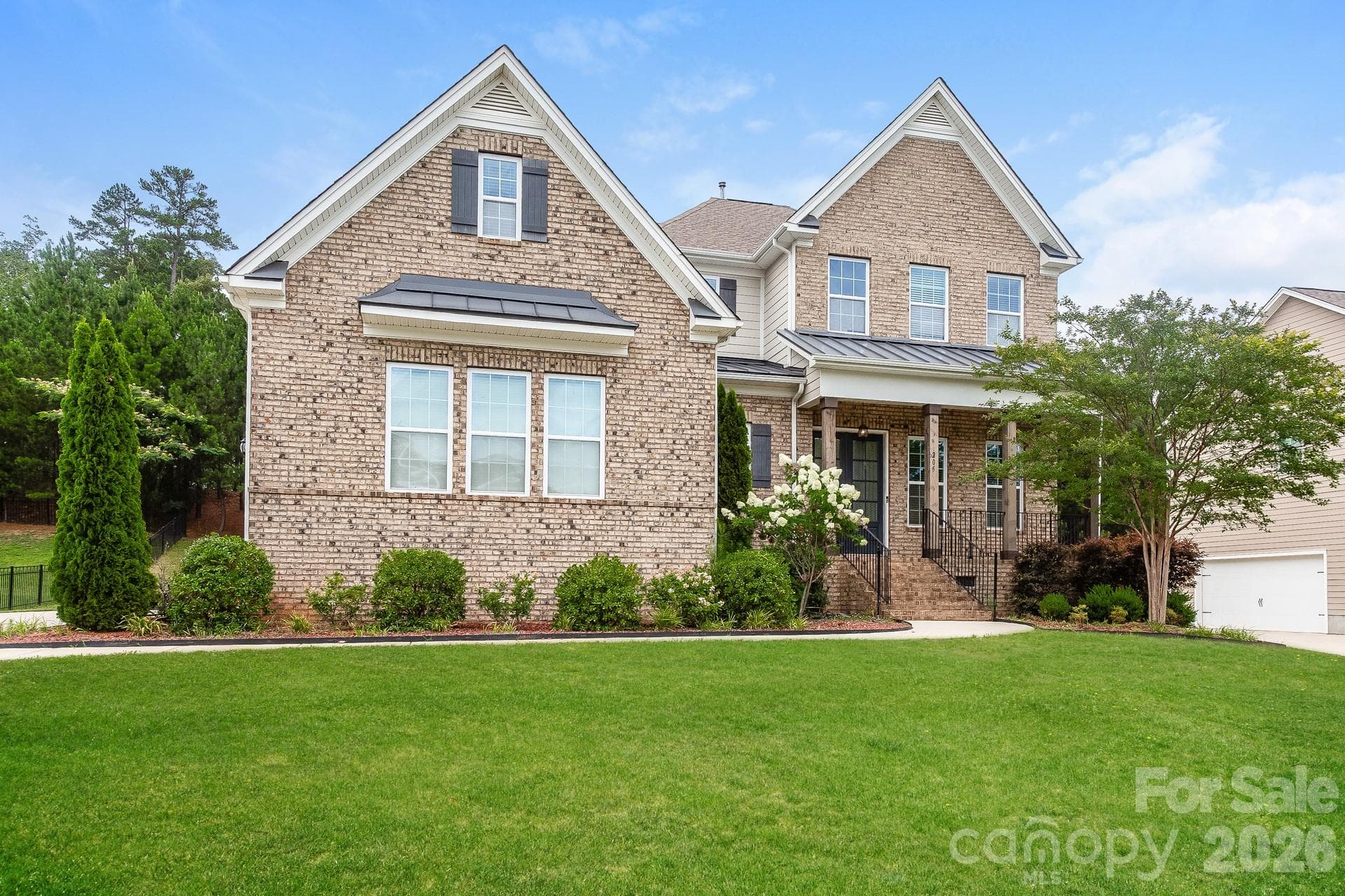 Single Family Residence at 205 N Centurion Lane, Mount Holly, photo 2 of 35
